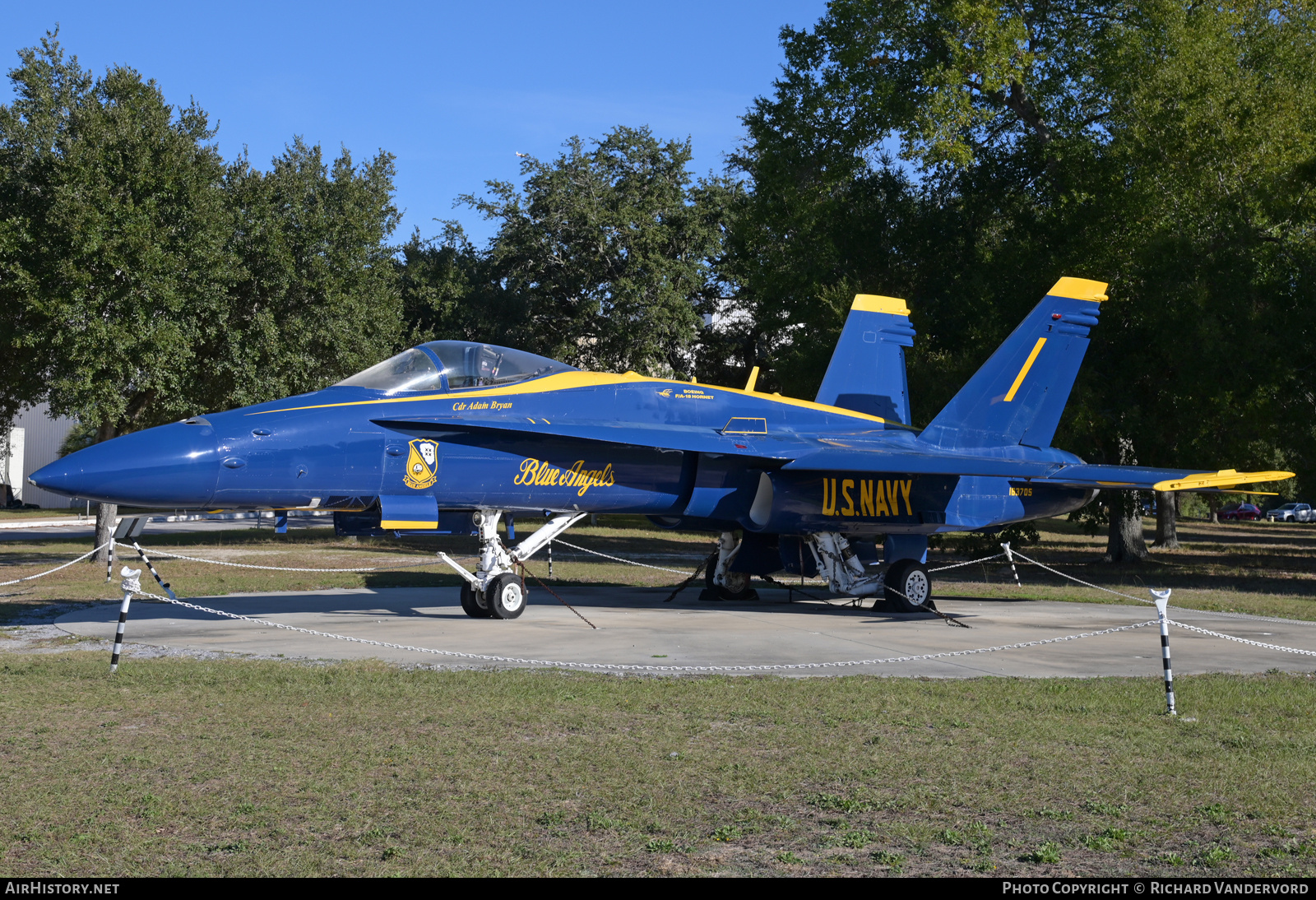 Aircraft Photo of 163705 | McDonnell Douglas F/A-18C Hornet | USA - Navy | AirHistory.net #766109