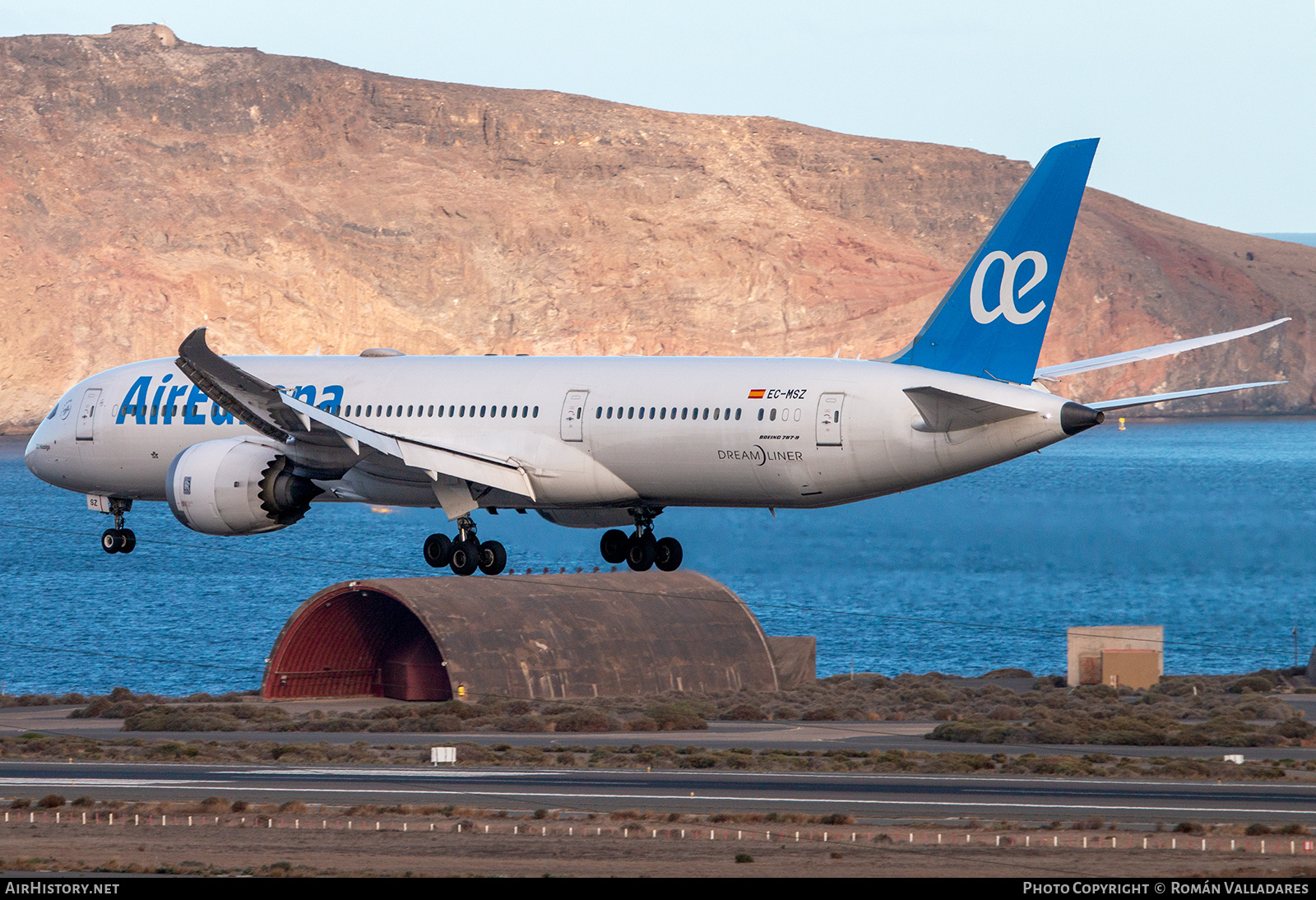 Aircraft Photo of EC-MSZ | Boeing 787-9 Dreamliner | Air Europa | AirHistory.net #766119