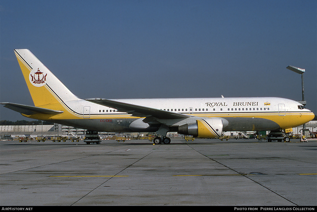 Aircraft Photo of CC-CEX | Boeing 767-284/ER | Royal Brunei Airlines | AirHistory.net #766123