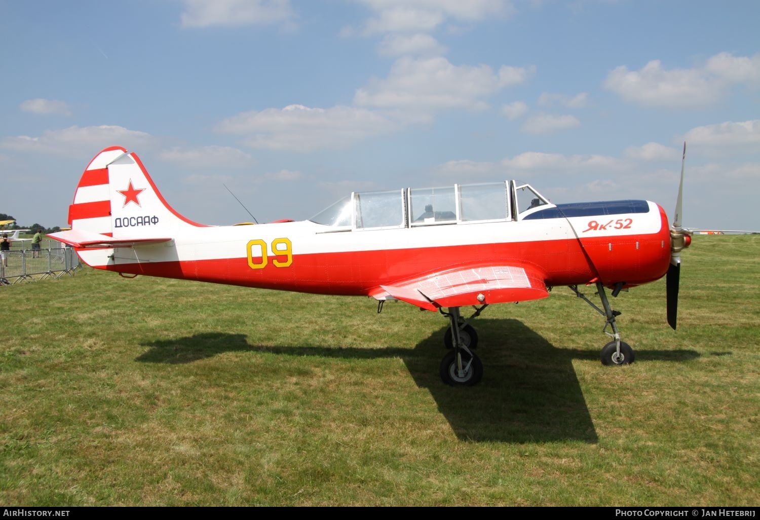 Aircraft Photo of G-BVMU / 09 yellow | Yakovlev Yak-52 | Soviet Union - DOSAAF | AirHistory.net #766200