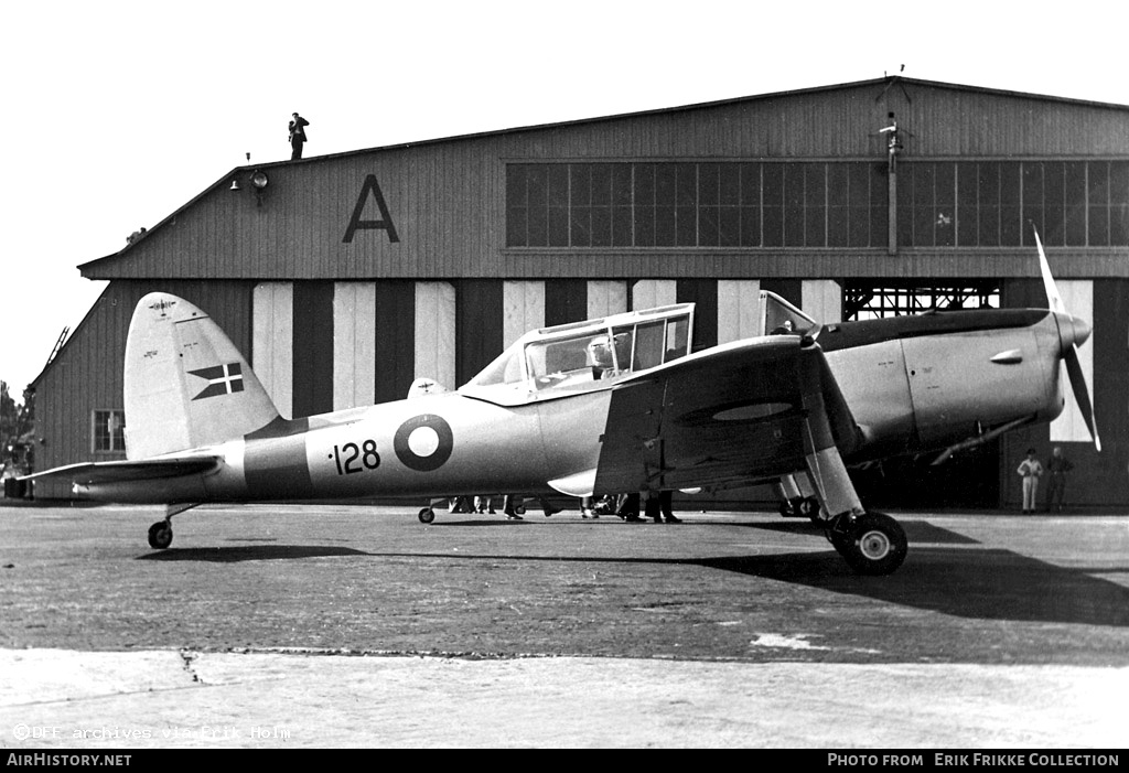 Aircraft Photo of 12-128 | De Havilland DHC-1 Chipmunk Mk22 | Denmark - Air Force | AirHistory.net #766260
