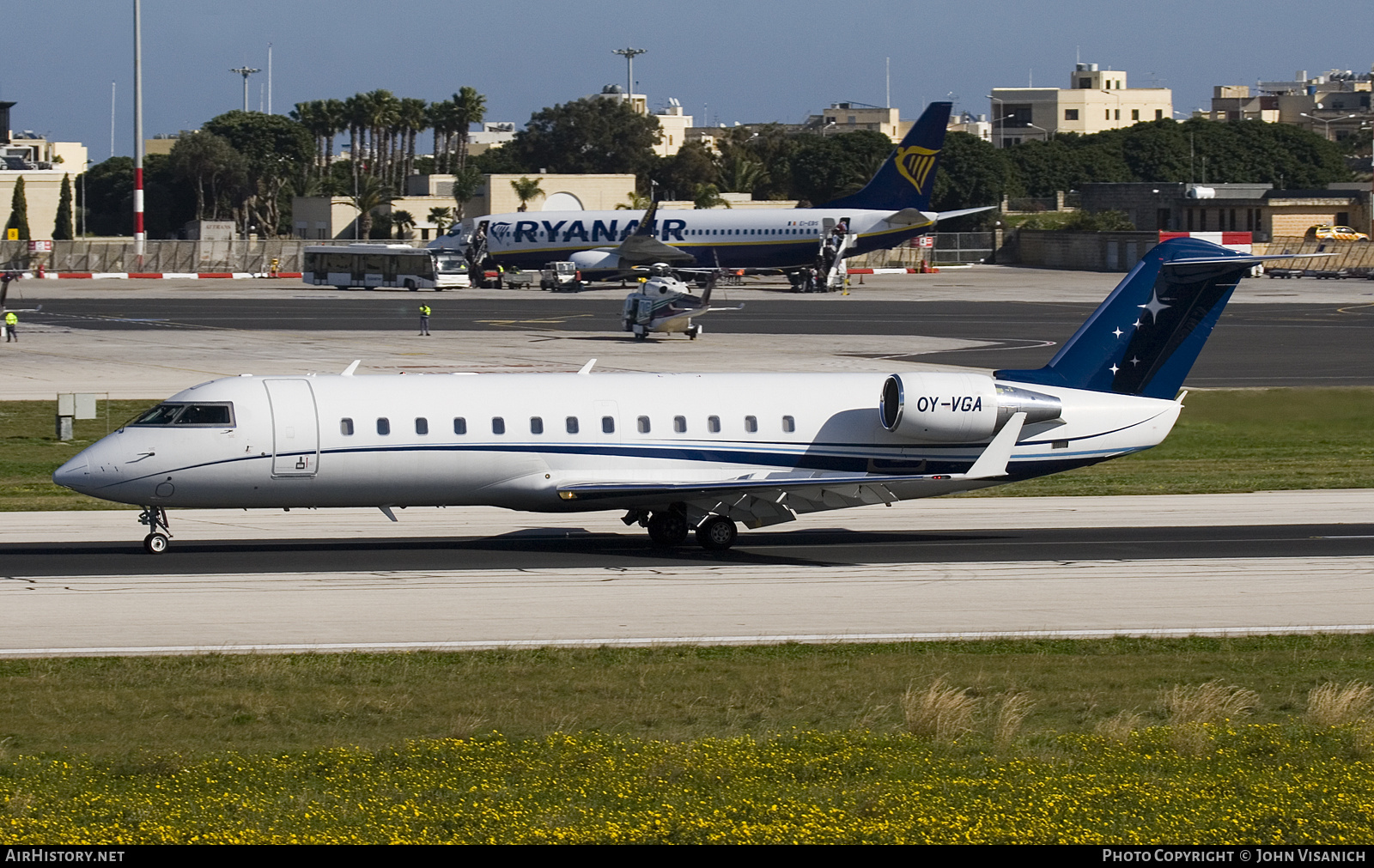 Aircraft Photo of OY-VGA | Bombardier Challenger 850 (CRJ-200SE/CL-600-2B19) | AirHistory.net #766293