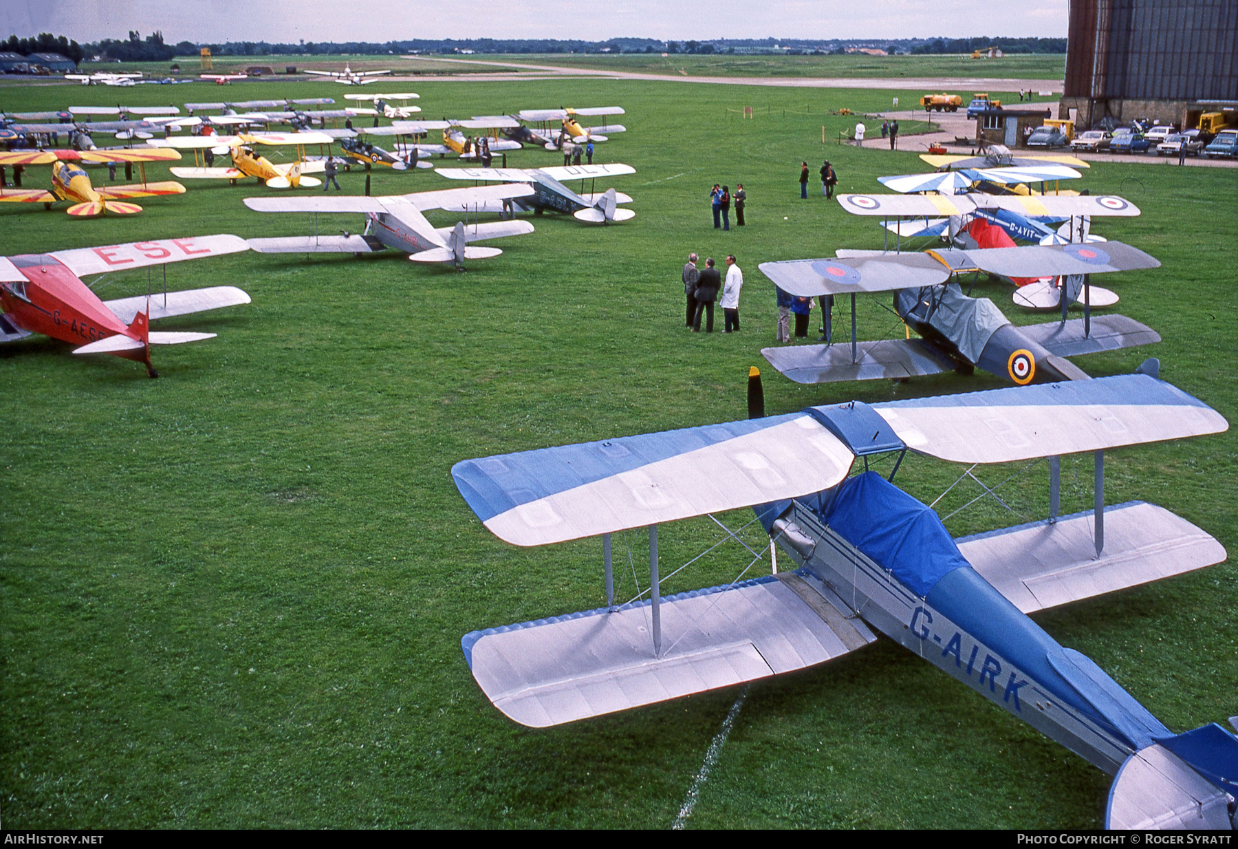Airport photo of Hatfield (EGTH / HTF) (closed) in England, United Kingdom | AirHistory.net #766308