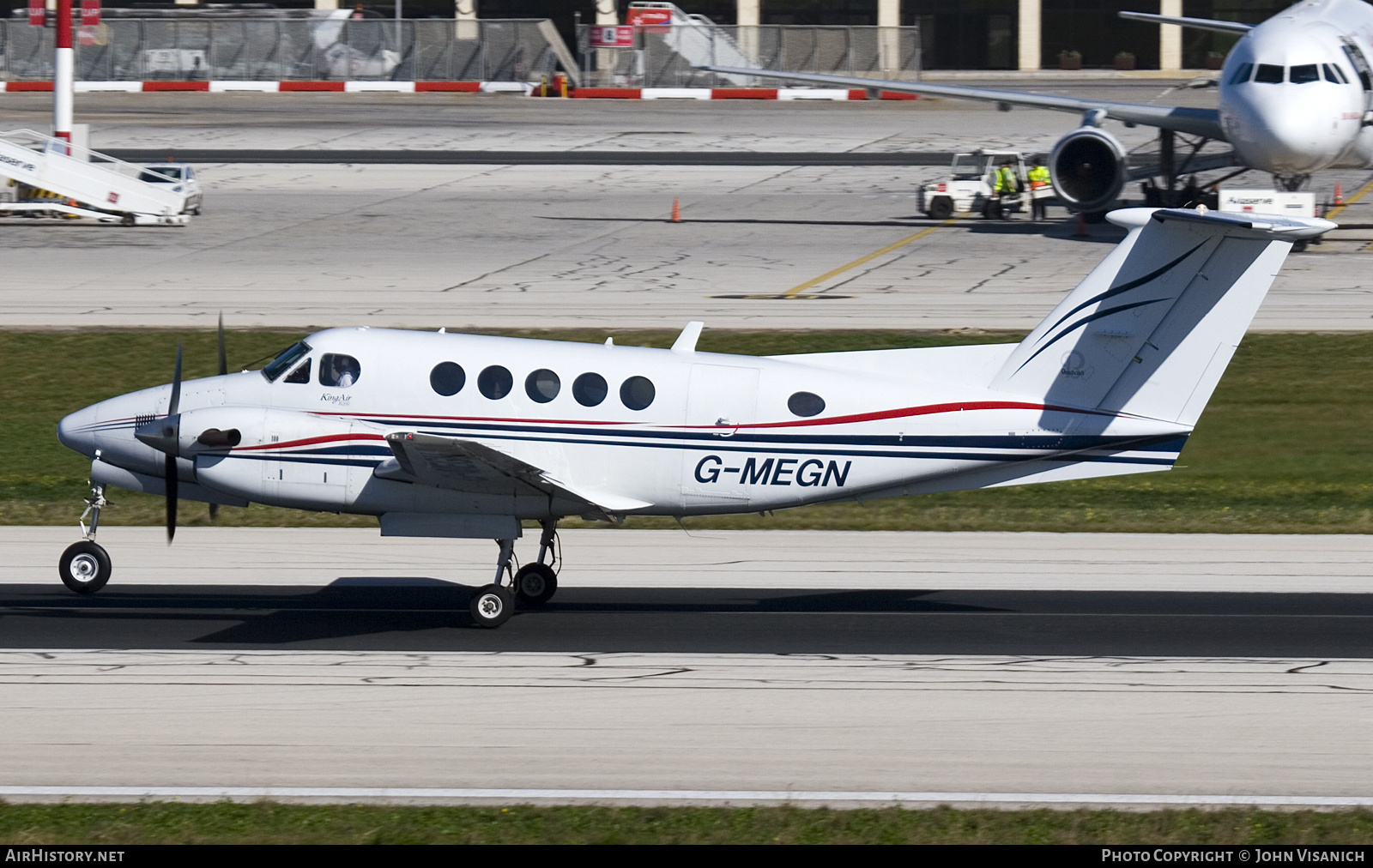 Aircraft Photo of G-MEGN | Beech B200 Super King Air | AirHistory.net #766341