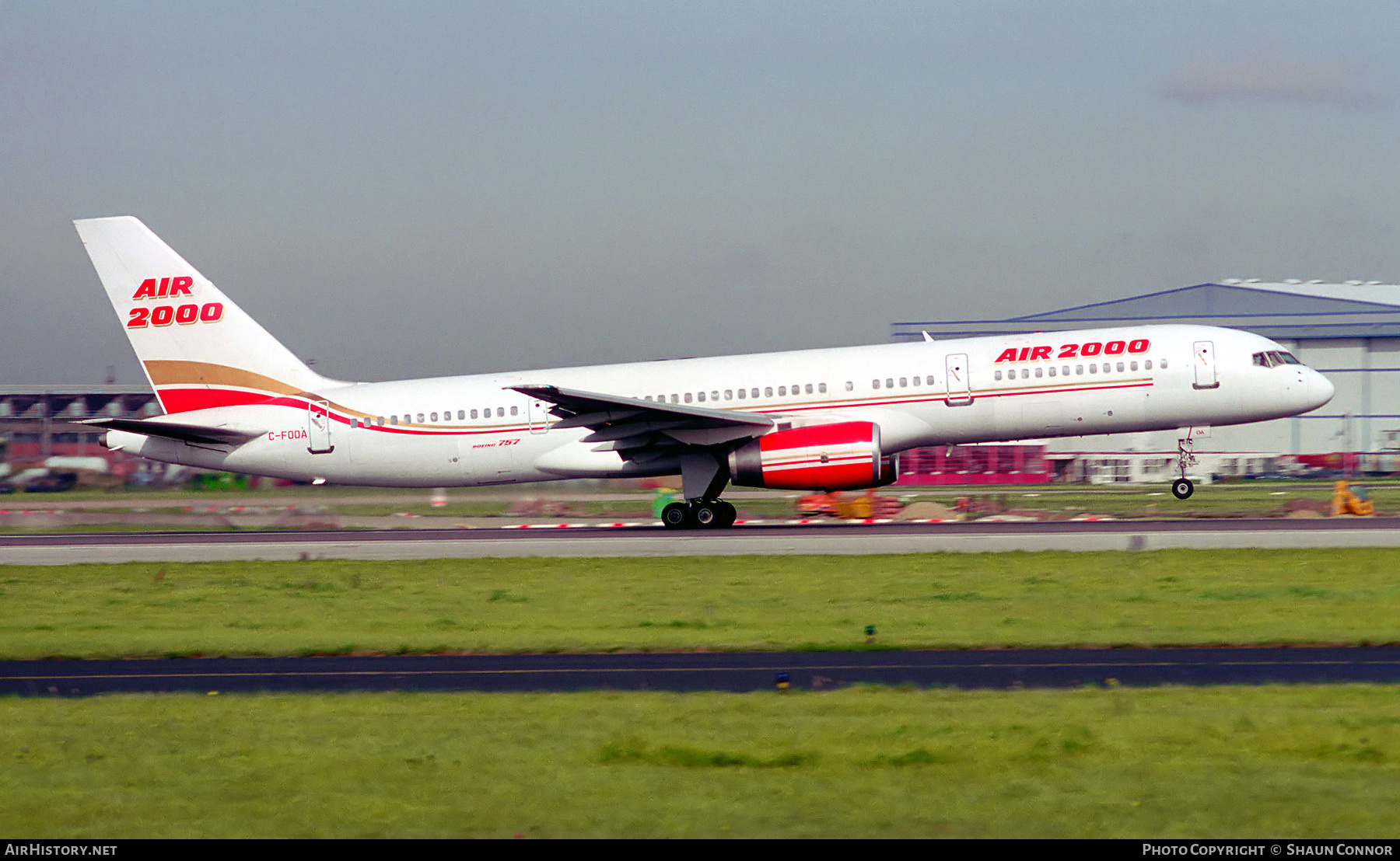 Aircraft Photo of C-FOOA | Boeing 757-28A | Air 2000 | AirHistory.net #766386