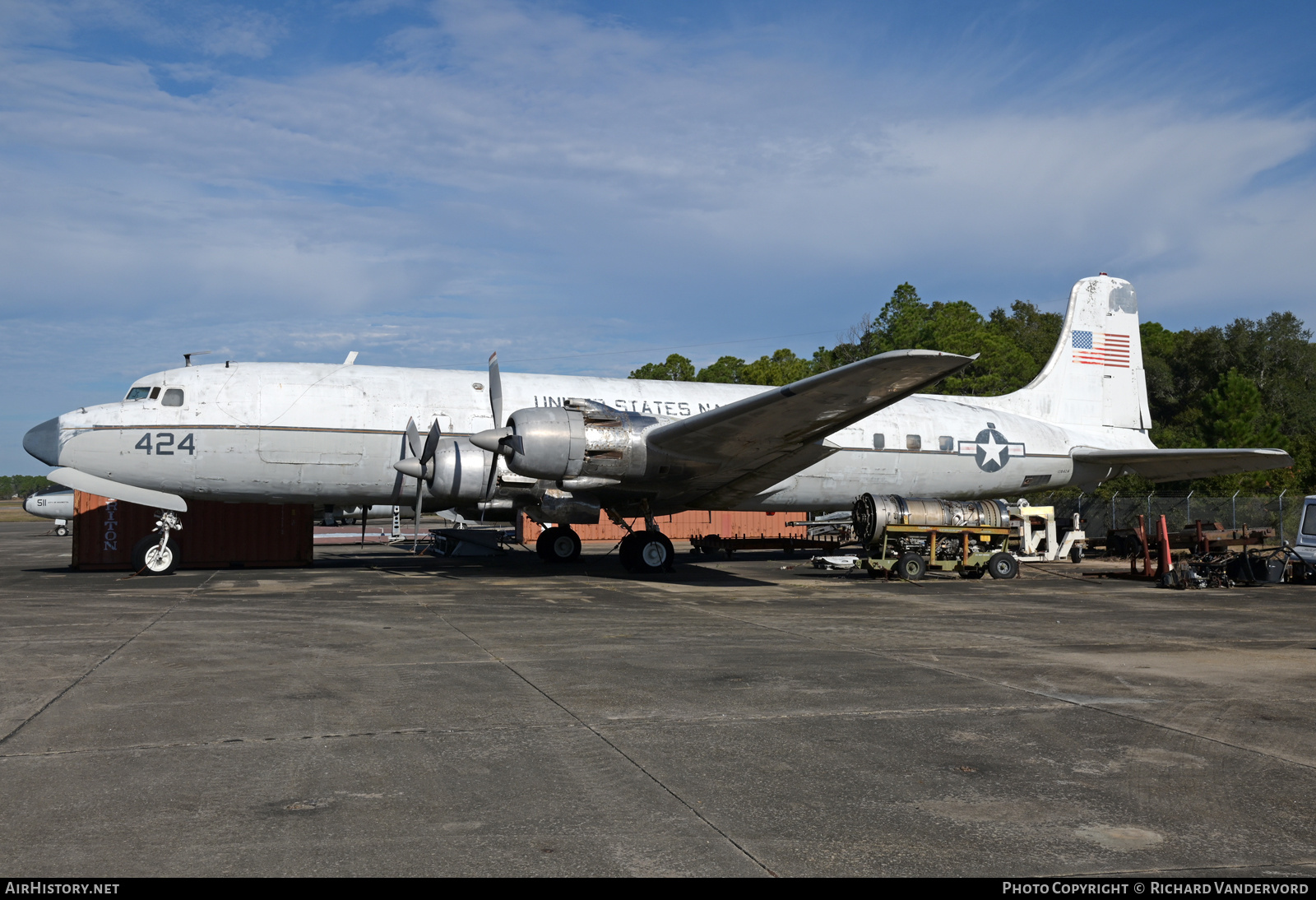 Aircraft Photo of 128424 | Douglas VC-118B Liftmaster | USA - Navy | AirHistory.net #766406