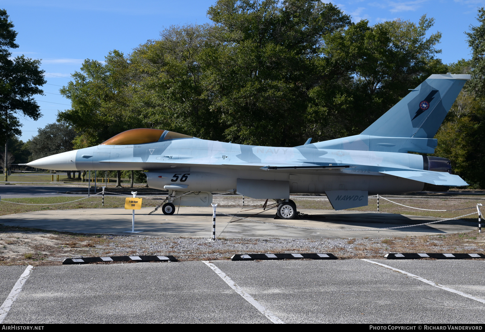Aircraft Photo of 163572 | General Dynamics F-16N Fighting Falcon | USA - Navy | AirHistory.net #766470