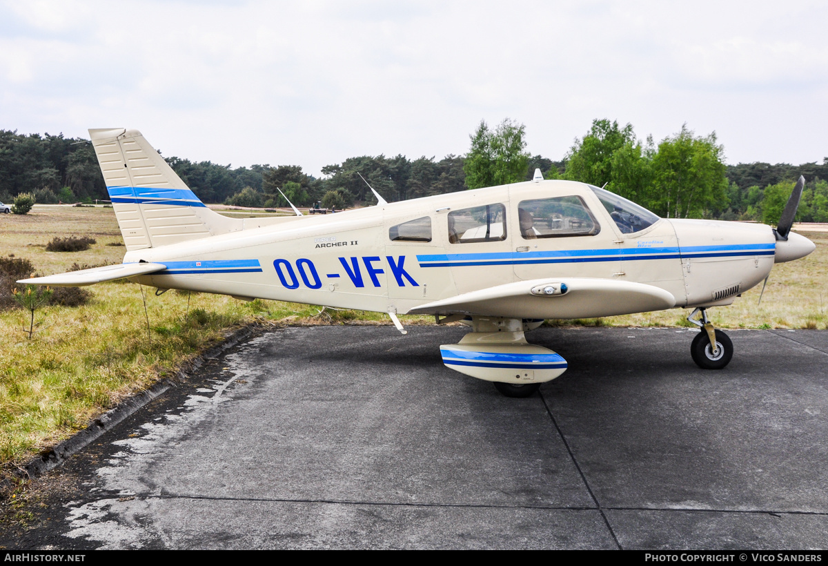 Aircraft Photo of OO-VFK | Piper PA-28-181 Archer II | AirHistory.net #766528