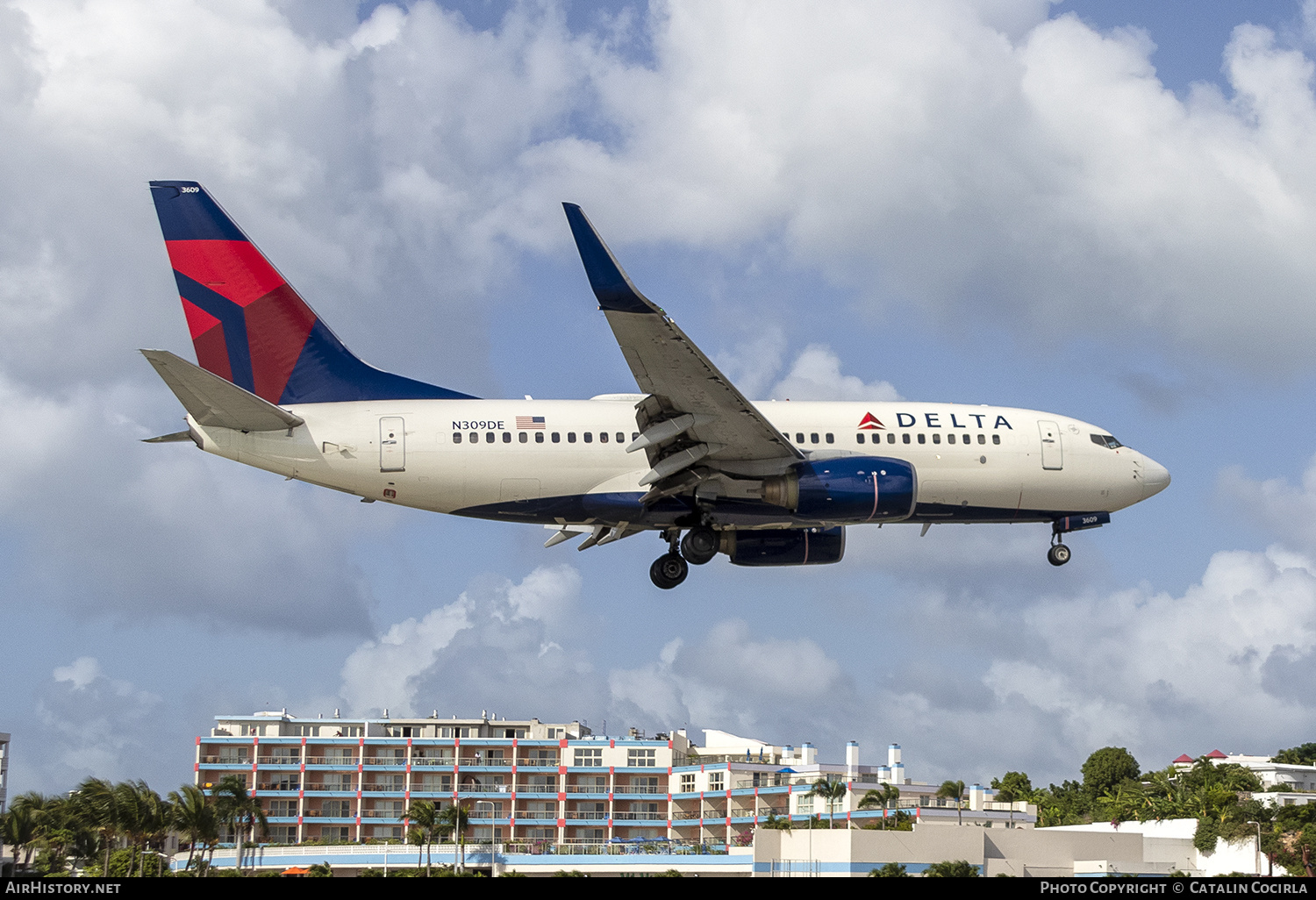 Aircraft Photo of N309DE | Boeing 737-732 | Delta Air Lines | AirHistory.net #766545