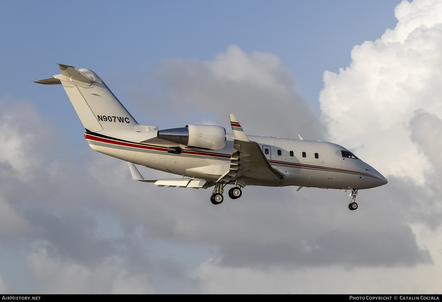 Aircraft Photo of N907WC | Canadair Challenger 601-3A (CL-600-2B16) | AirHistory.net #766556