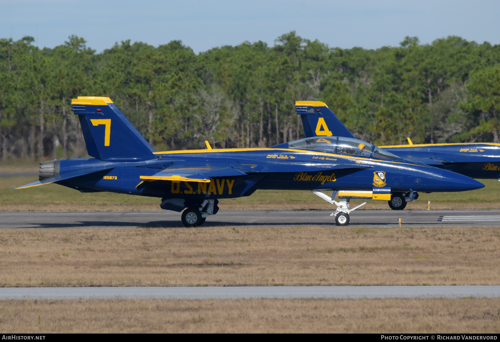 Aircraft Photo of 165673 | Boeing F/A-18F Super Hornet | USA - Navy | AirHistory.net #766625