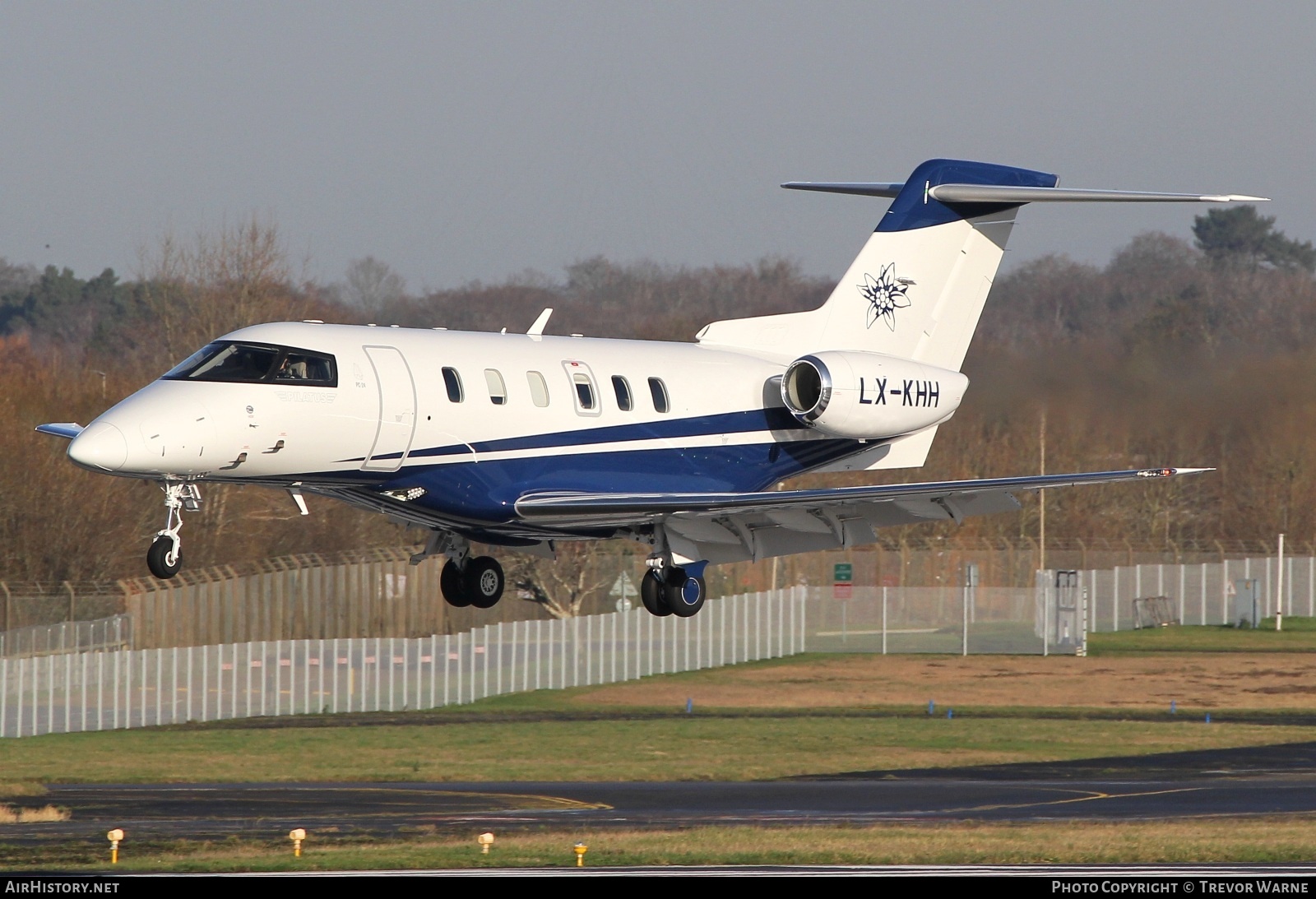 Aircraft Photo of LX-KHH | Pilatus PC-24 | AirHistory.net #766696