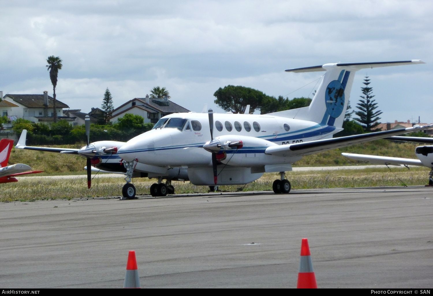 Aircraft Photo of D2-ESP | Beechcraft B200 King Air | SonAir | AirHistory.net #766744