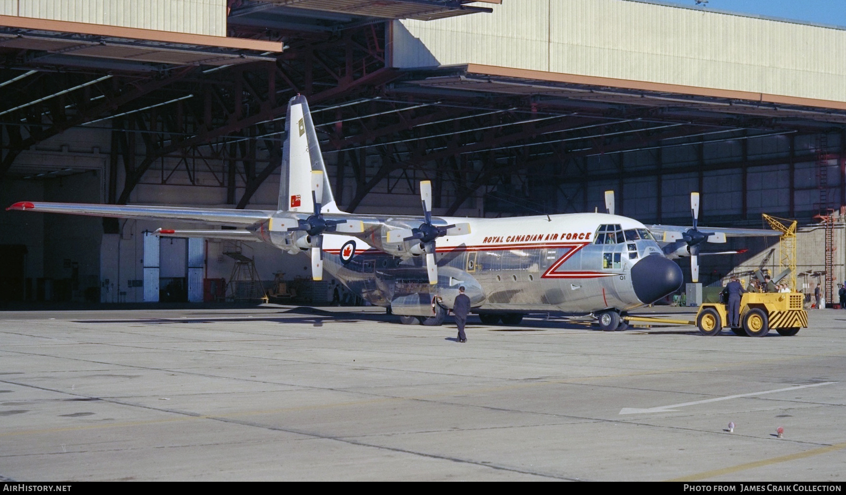 Aircraft Photo of 10301 | Lockheed C-130E Hercules (L-382) | Canada - Air Force | AirHistory.net #766767