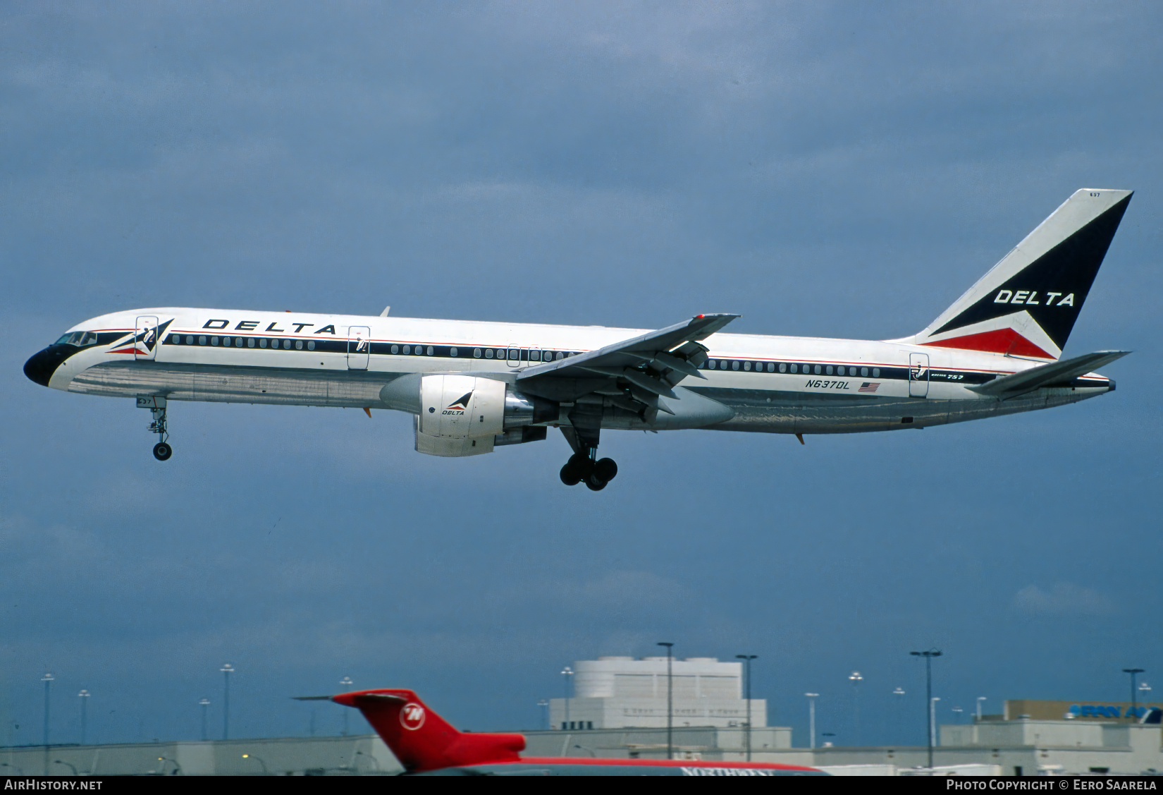 Aircraft Photo of N637DL | Boeing 757-232 | Delta Air Lines | AirHistory.net #766829