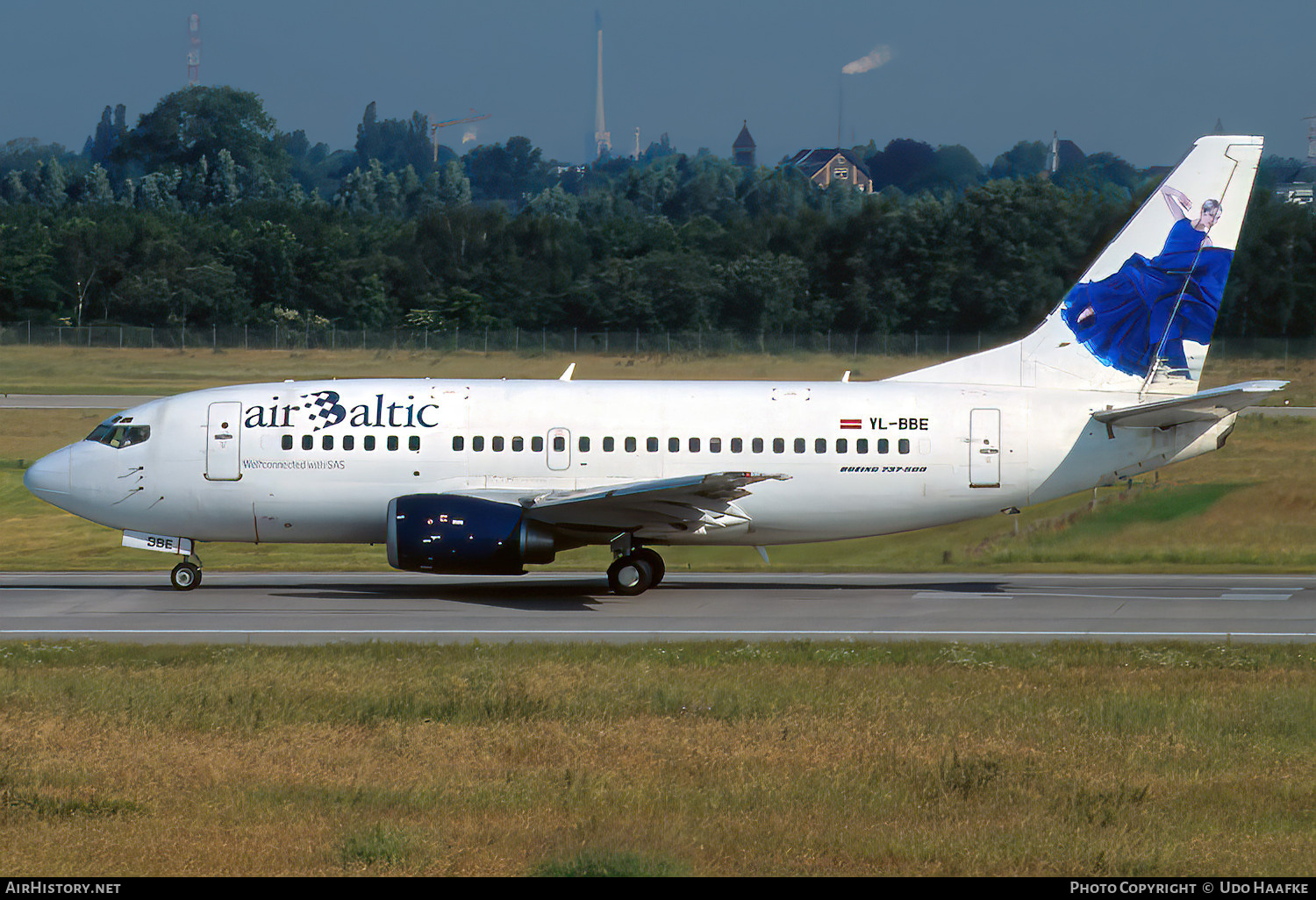 Aircraft Photo of YL-BBE | Boeing 737-53S | AirBaltic | AirHistory.net #766857
