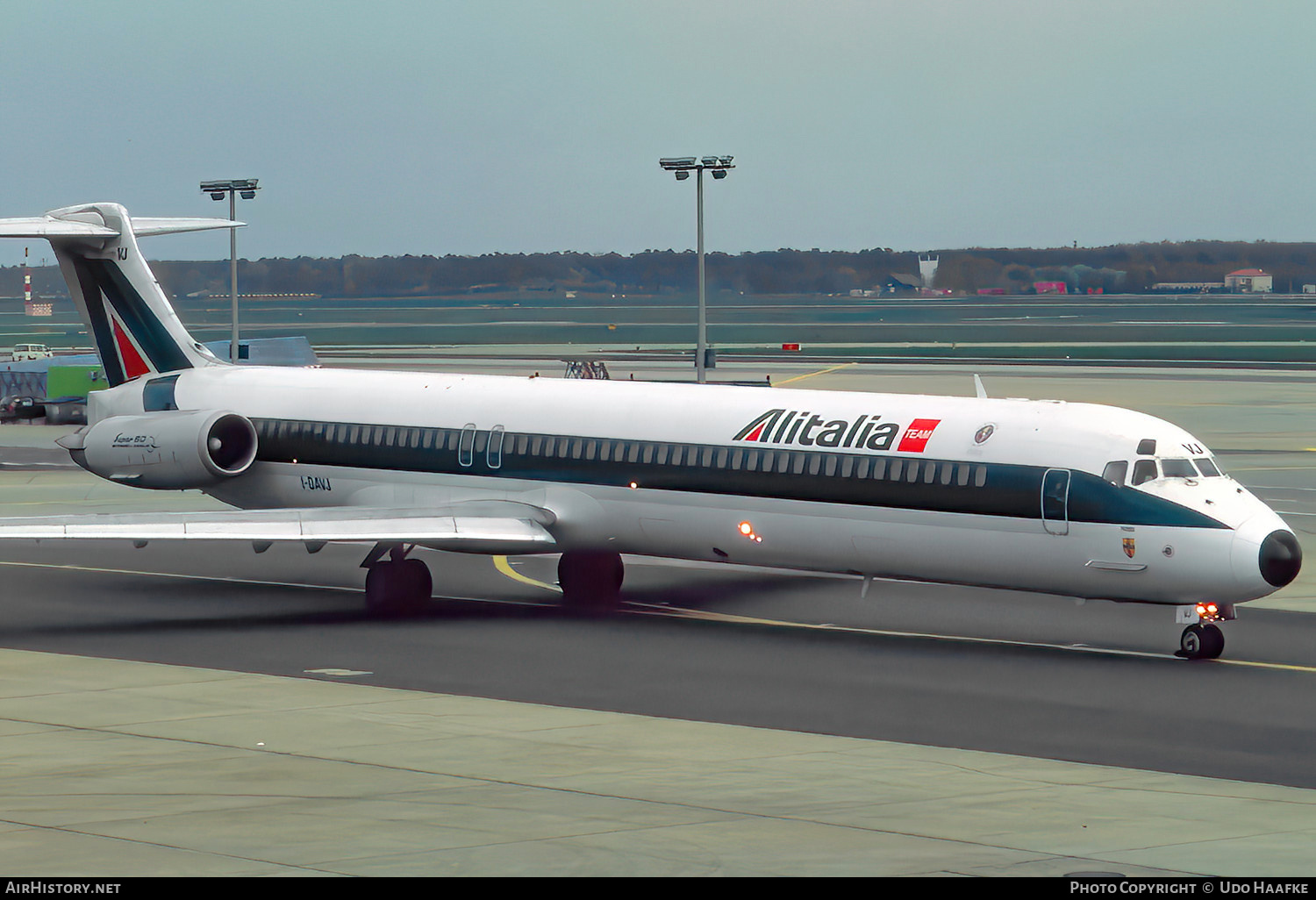 Aircraft Photo of I-DAVJ | McDonnell Douglas MD-82 (DC-9-82) | Alitalia | AirHistory.net #766897
