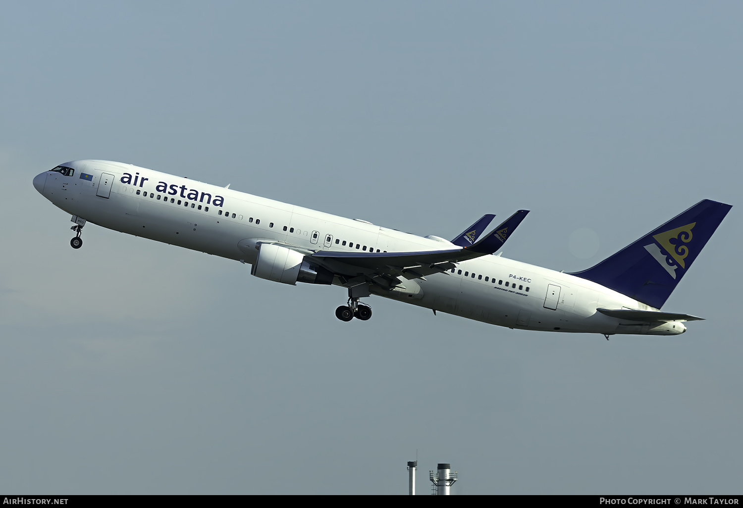 Aircraft Photo of P4-KEC | Boeing 767-3KY/ER | Air Astana | AirHistory.net #766916