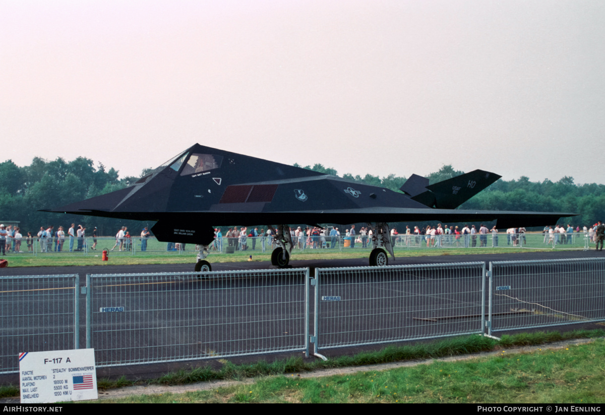 Aircraft Photo of 84-0812 / AF84-812 | Lockheed F-117A Nighthawk | USA - Air Force | AirHistory.net #767015