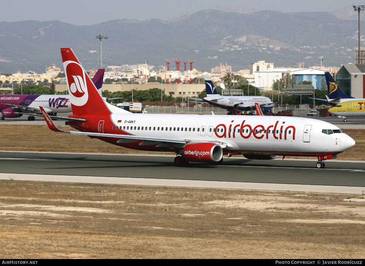 Aircraft Photo of D-ABKY | Boeing 737-86J | Air Berlin | AirHistory.net #767035