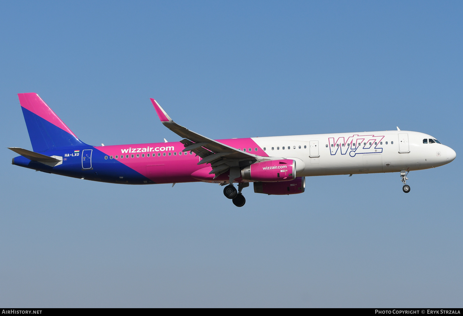 Aircraft Photo of HA-LXO | Airbus A321-231 | Wizz Air | AirHistory.net #767151