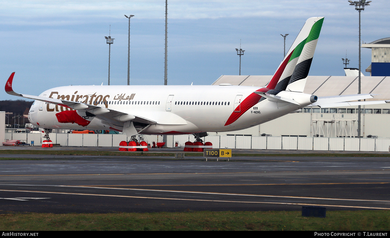 Aircraft Photo of F-WZNS | Airbus A350-941 | Emirates | AirHistory.net #767169