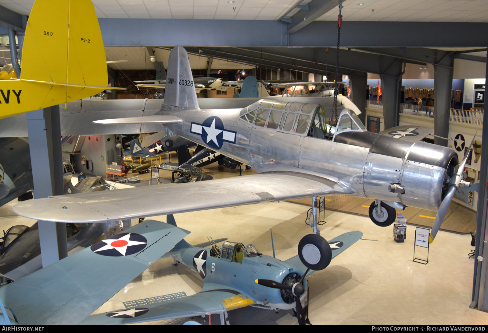 Aircraft Photo of 60828 | Vultee BT-13A Valiant | USA - Navy | AirHistory.net #767171