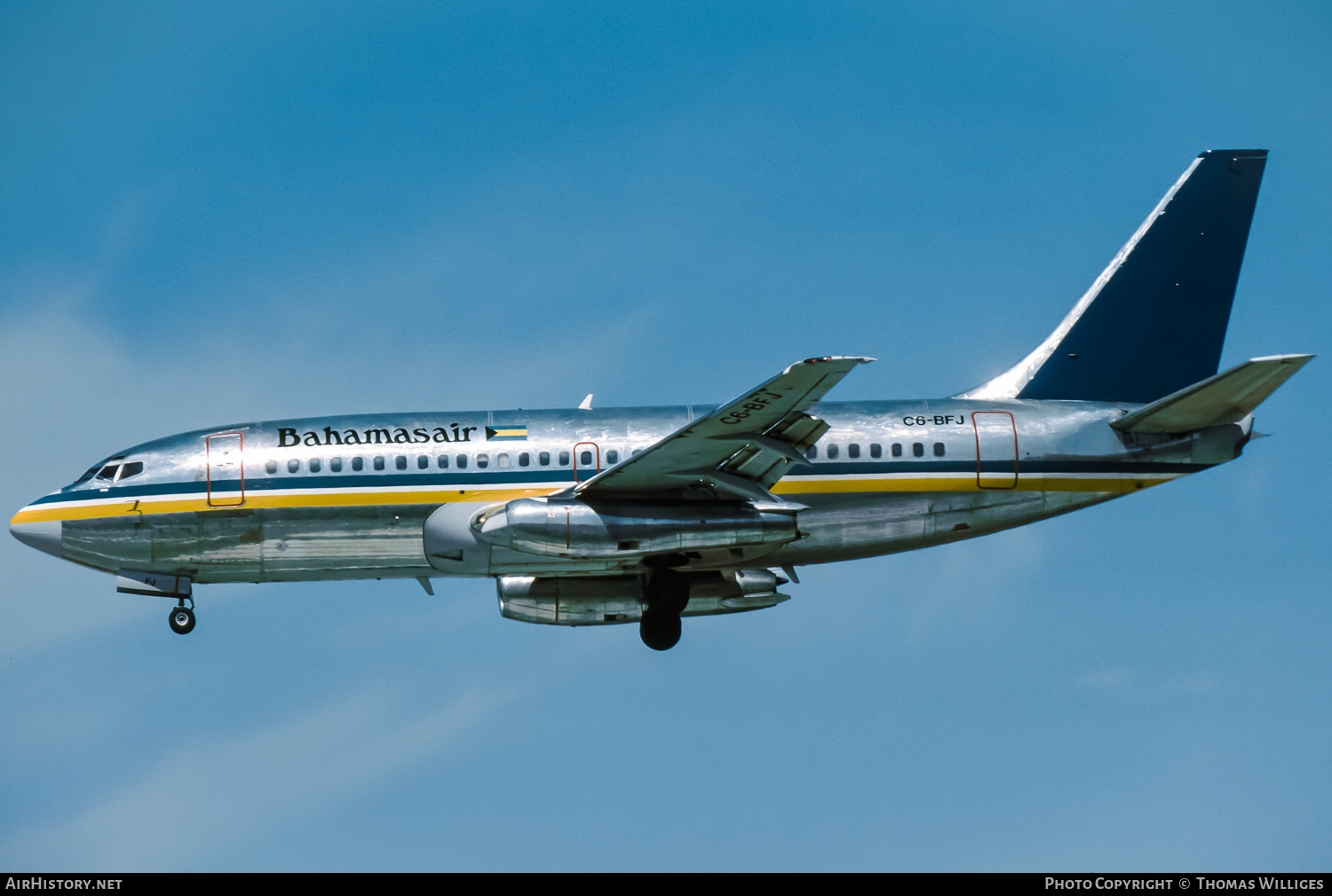 Aircraft Photo of C6-BFJ | Boeing 737-201 | Bahamasair | AirHistory.net #767200