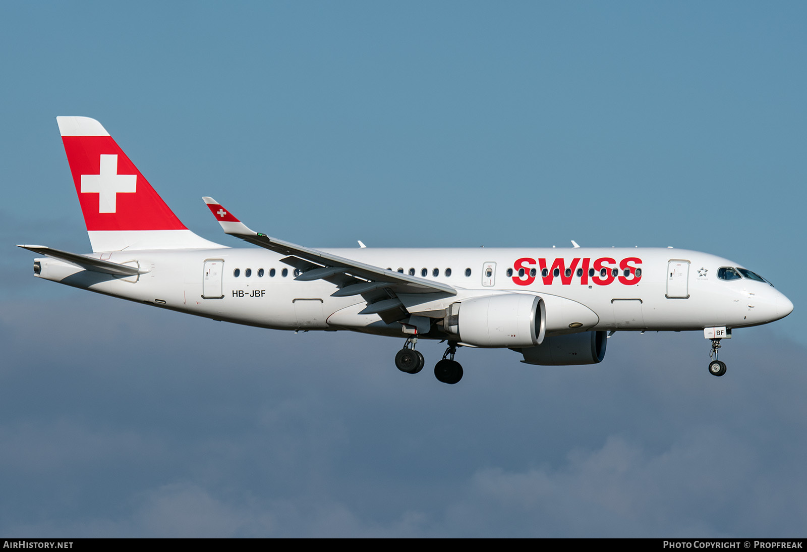 Aircraft Photo of HB-JBF | Bombardier CSeries CS100 (BD-500-1A10) | Swiss International Air Lines | AirHistory.net #767229