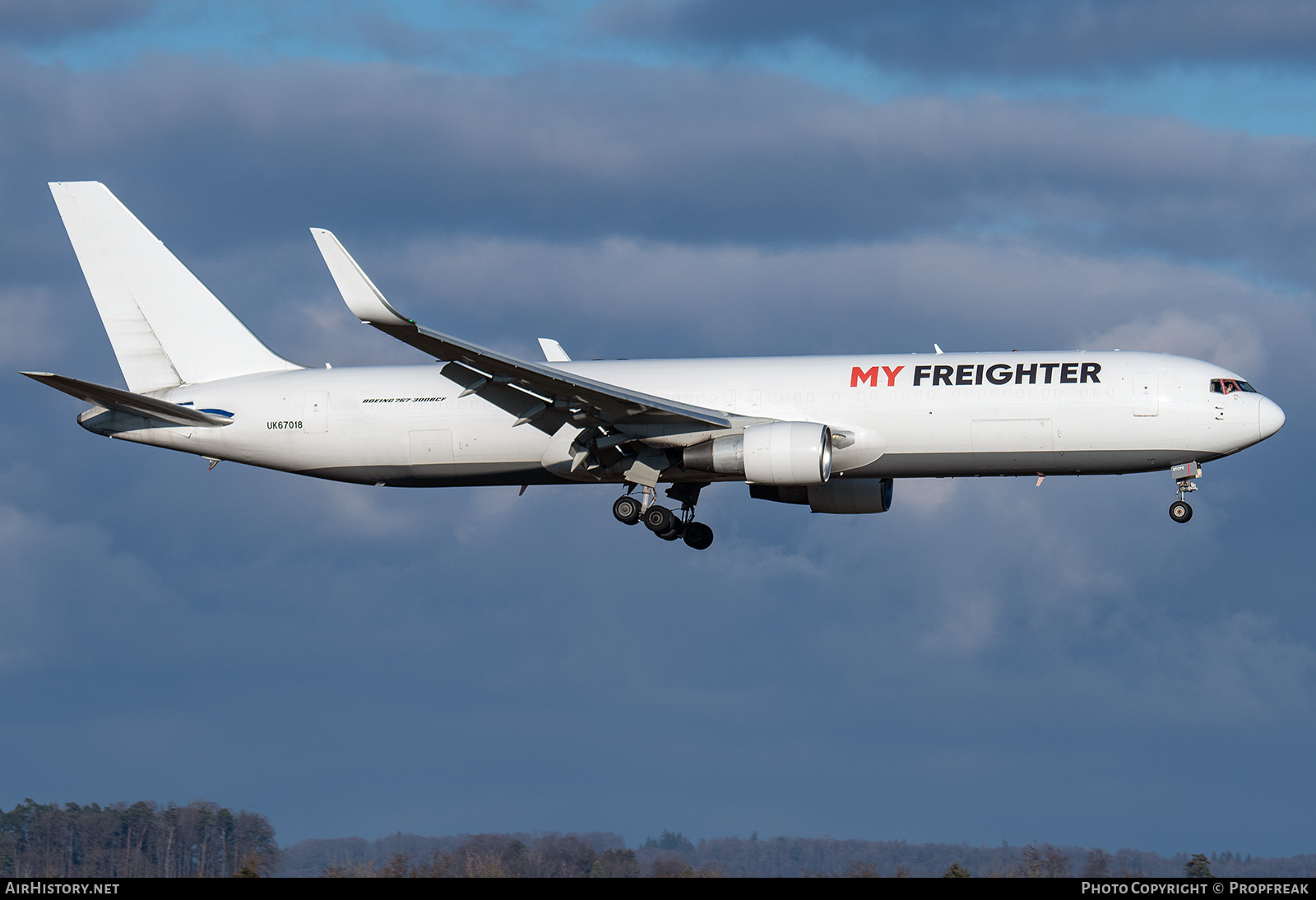 Aircraft Photo of UK67018 | Boeing 767-333ER(BDSF) | My Freighter | AirHistory.net #767237