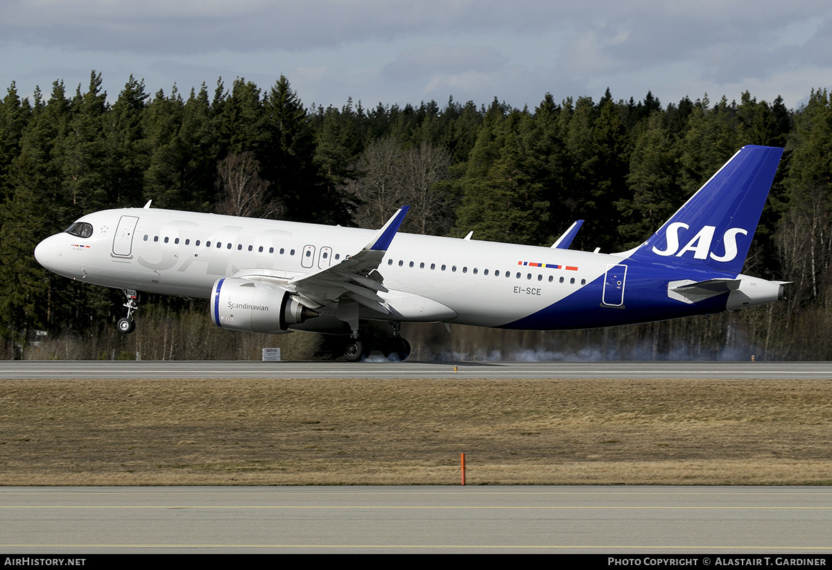 Aircraft Photo of EI-SCE | Airbus A320-251N | Scandinavian Airlines - SAS | AirHistory.net #767251