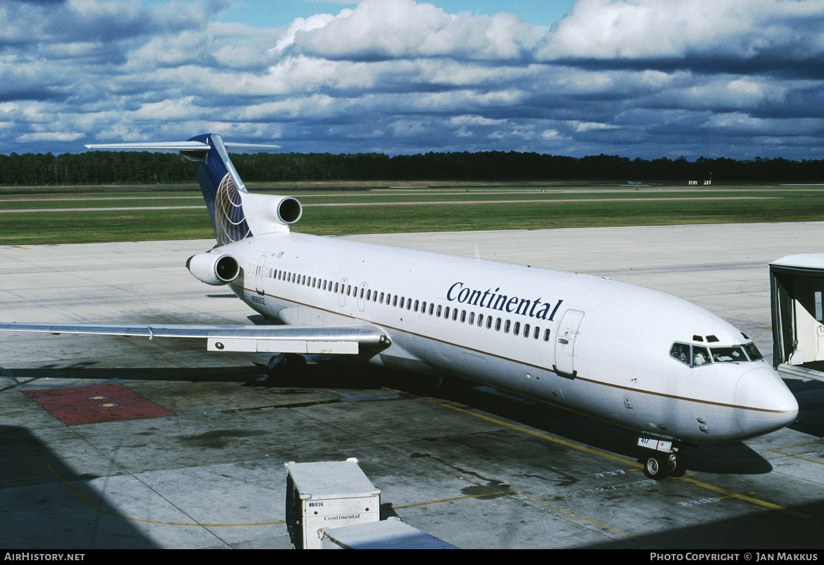 Aircraft Photo of N8885Z | Boeing 727-225/Adv | Continental Airlines | AirHistory.net #767311