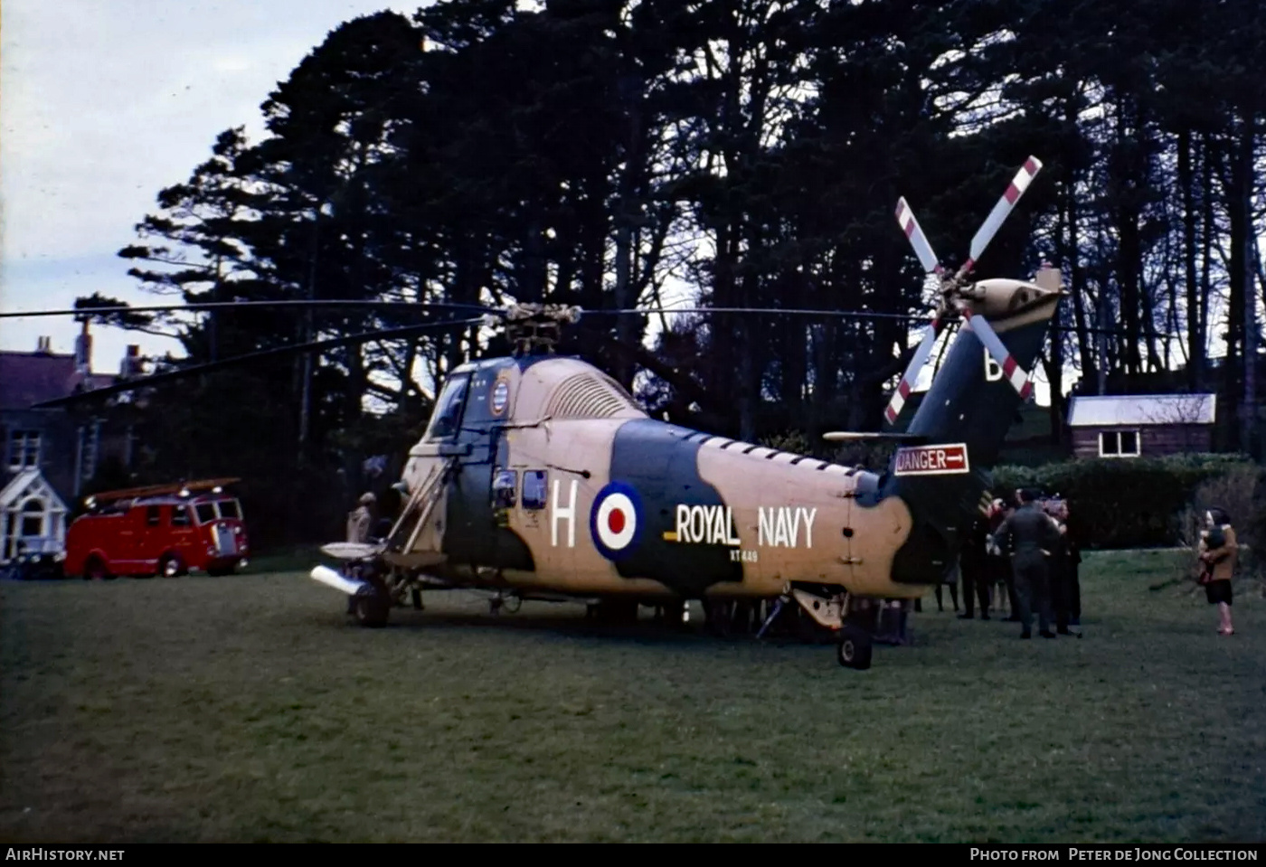 Aircraft Photo of XT449 | Westland WS-58 Wessex HU.5 | UK - Navy | AirHistory.net #767357