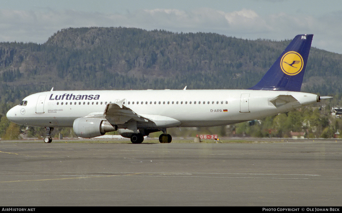 Aircraft Photo of D-AIPA | Airbus A320-211 | Lufthansa | AirHistory.net #767387