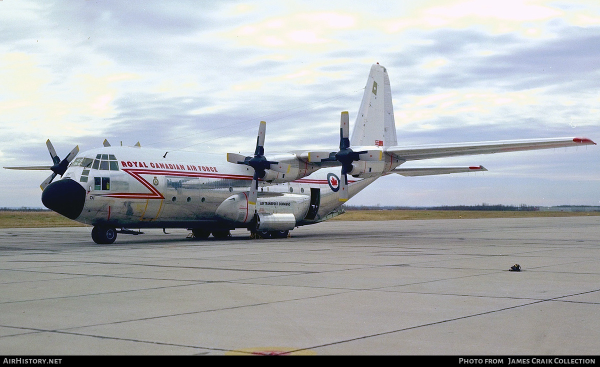 Aircraft Photo of 10301 | Lockheed C-130E Hercules (L-382) | Canada - Air Force | AirHistory.net #767390