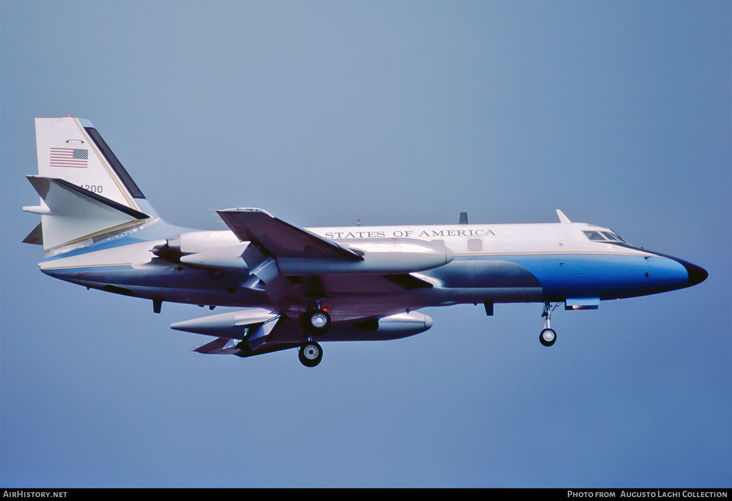 Aircraft Photo of 62-4200 / 24200 | Lockheed VC-140B JetStar | USA - Air Force | AirHistory.net #767452