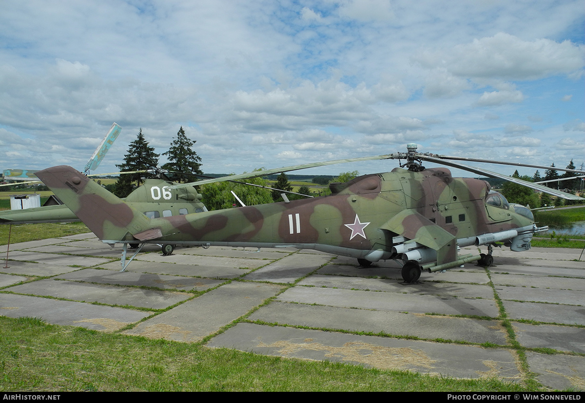 Aircraft Photo of 11 white | Mil Mi-24P | Belarus - Air Force | AirHistory.net #767466