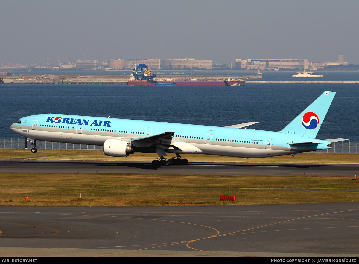 Aircraft Photo of HL7534 | Boeing 777-3B5 | Korean Air | AirHistory.net #767583