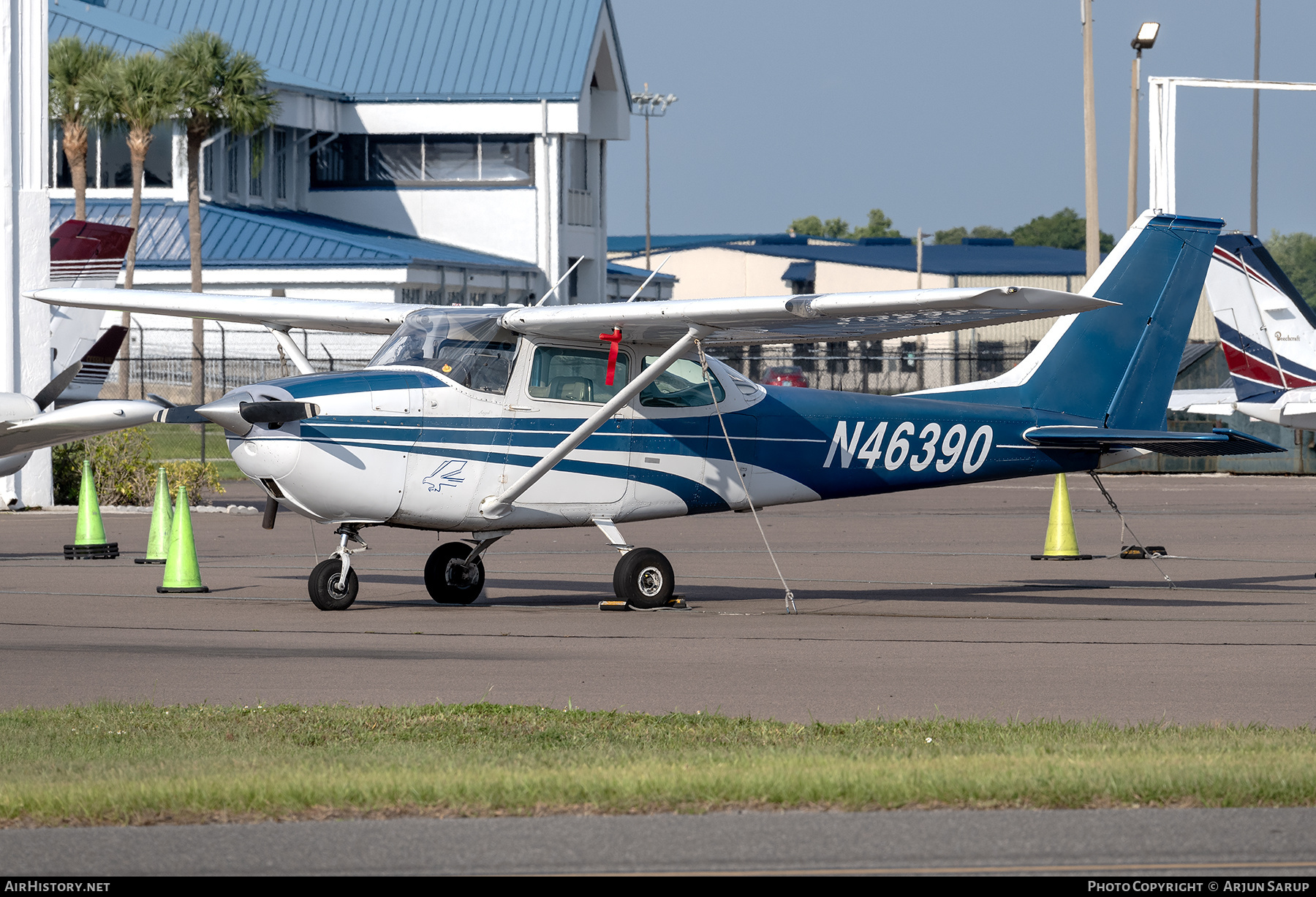 Aircraft Photo of N46390 | Cessna 172K Skyhawk | AirHistory.net #767647
