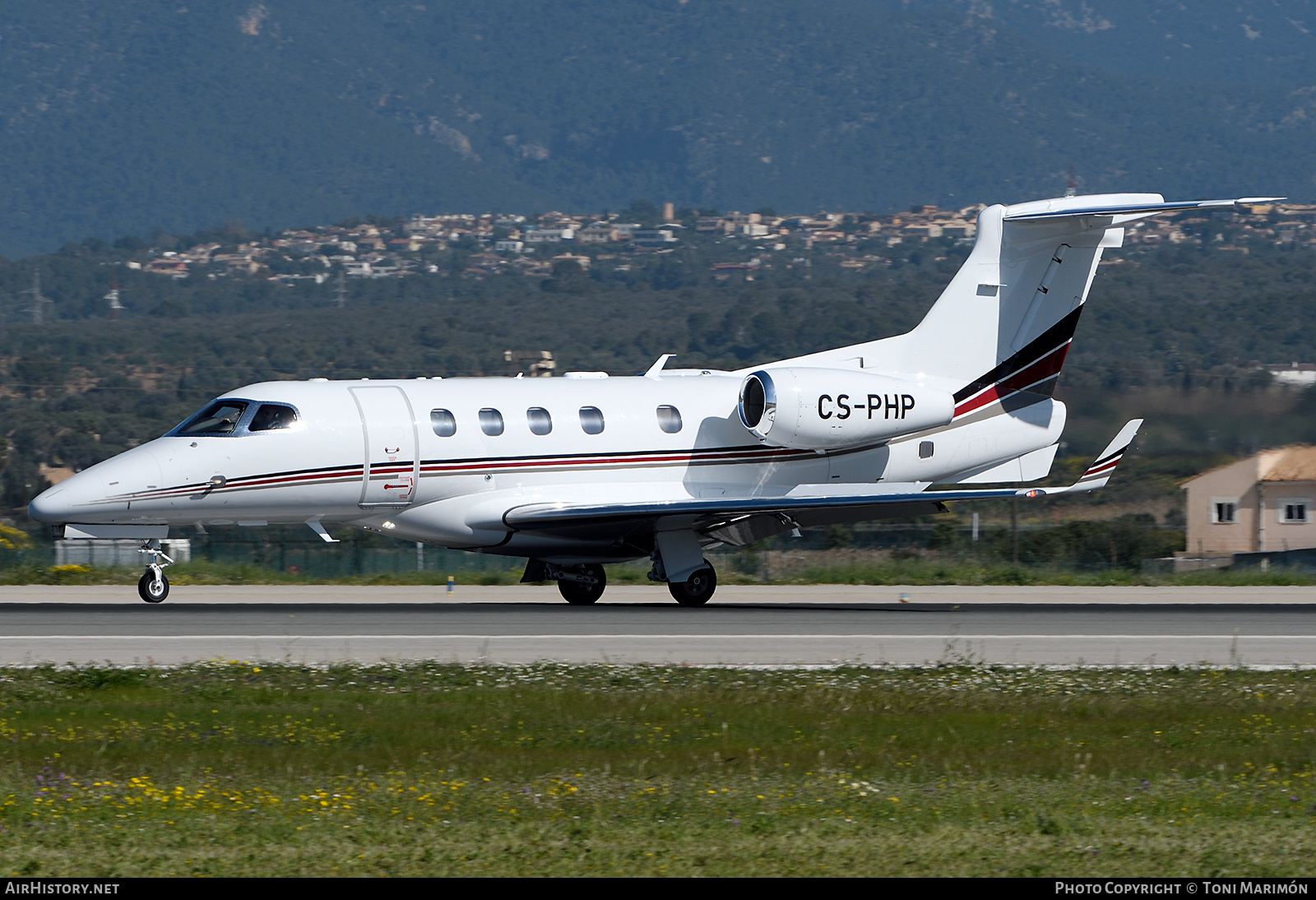 Aircraft Photo of CS-PHP | Embraer EMB-505 Phenom 300 | AirHistory.net #767681