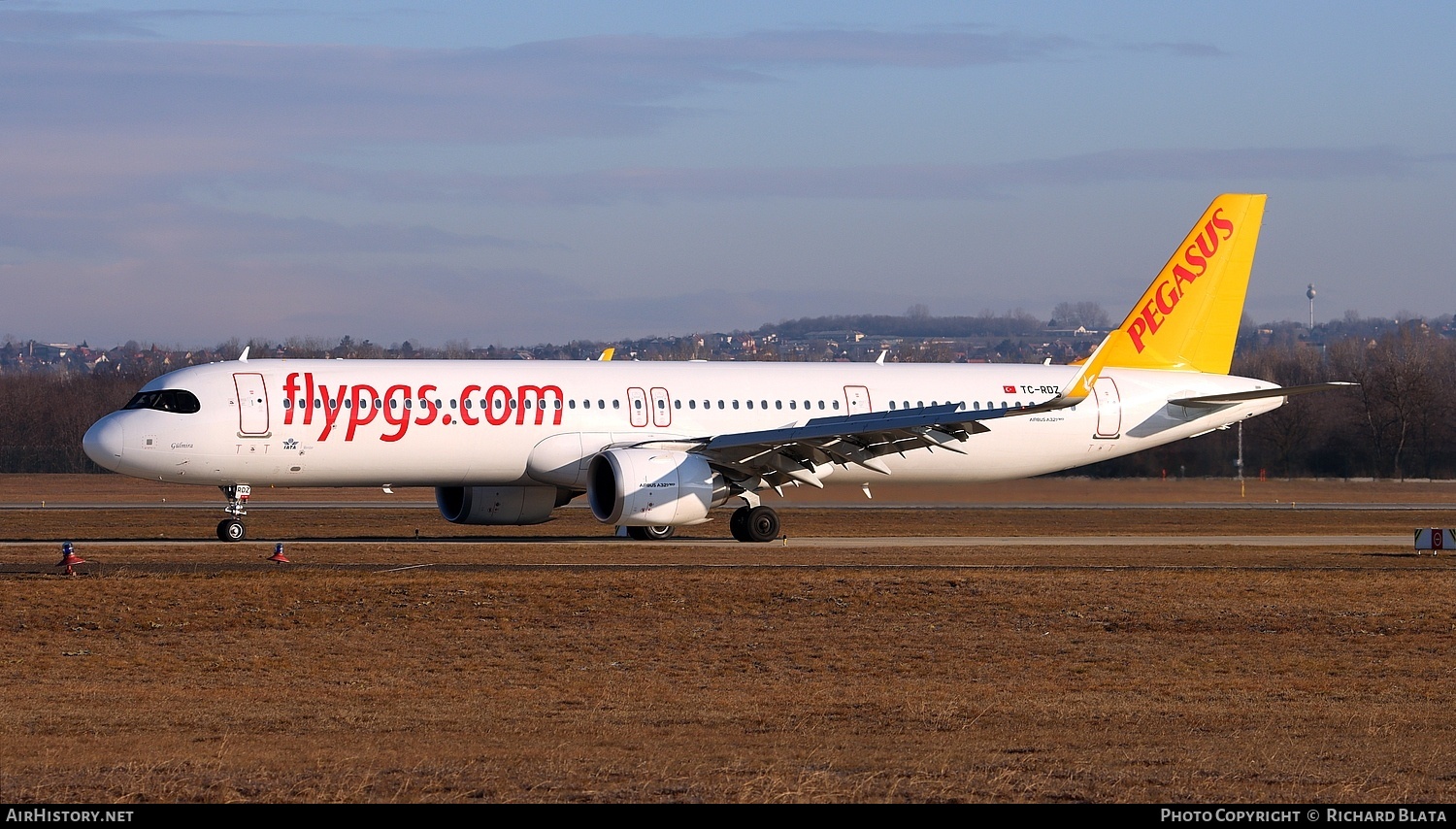 Aircraft Photo of TC-RDZ | Airbus A321-251NX | Pegasus Airlines | AirHistory.net #767738