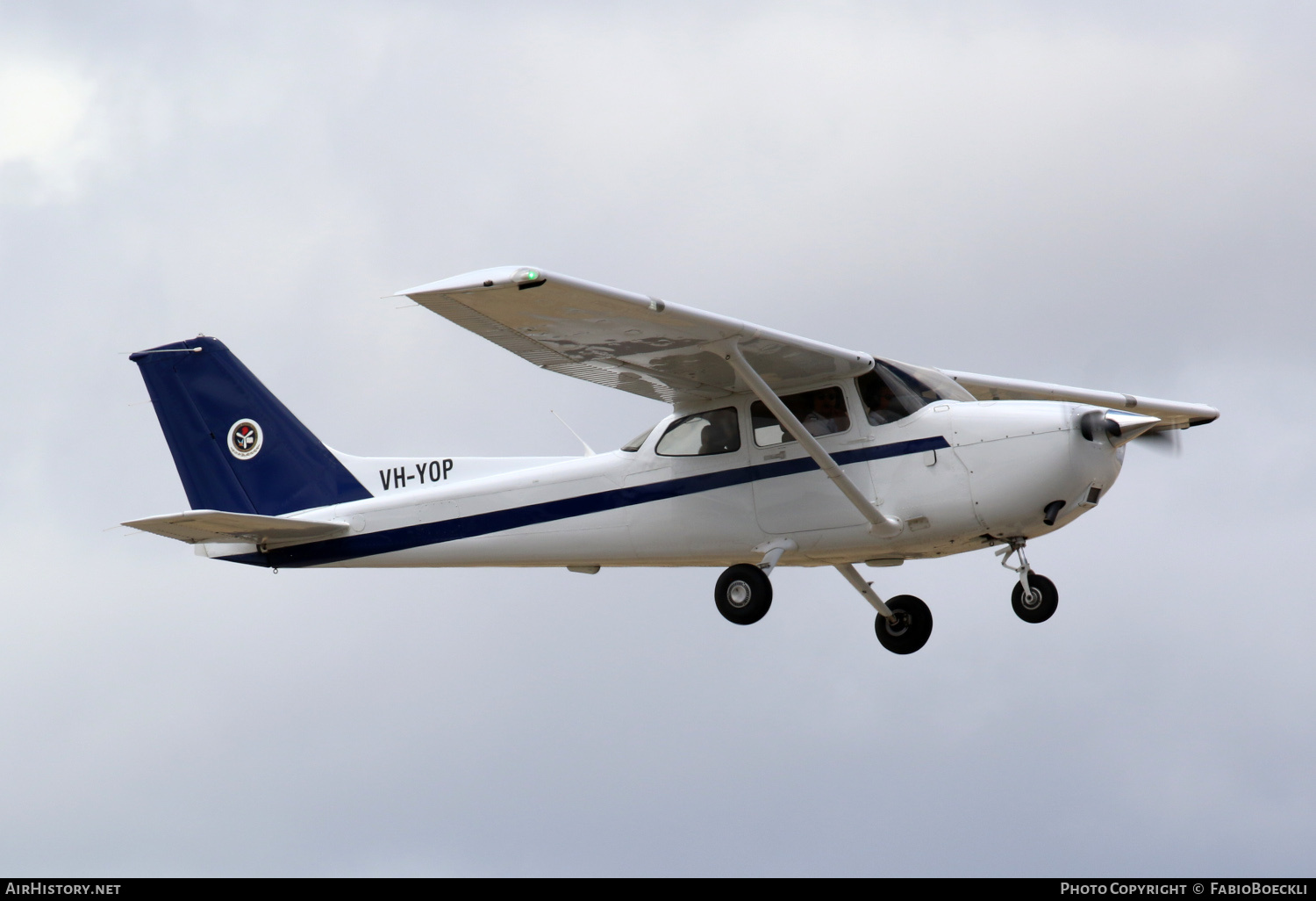 Aircraft Photo of VH-YOP | Cessna 172S Skyhawk SP | Singapore Flying College | AirHistory.net #767764