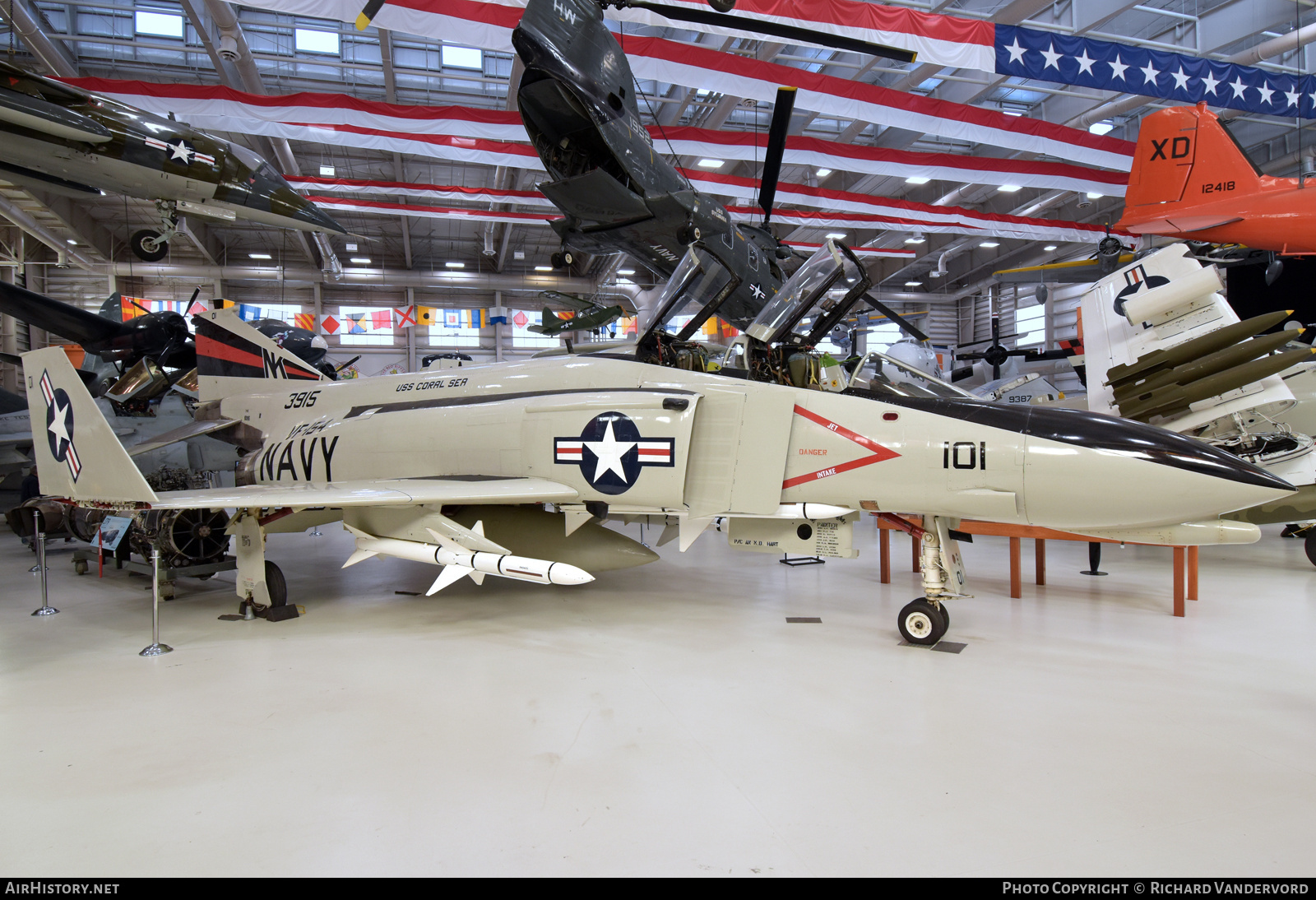 Aircraft Photo of 153915 | McDonnell Douglas F-4N Phantom II | USA - Navy | AirHistory.net #767950