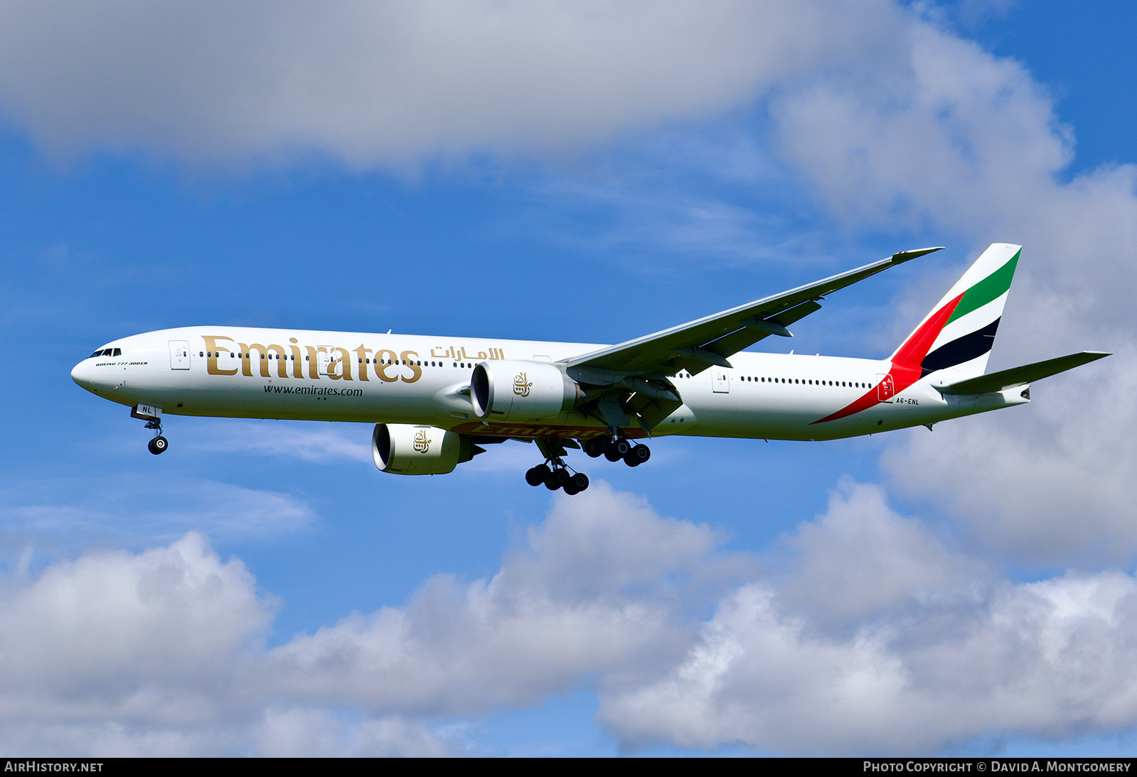 Aircraft Photo of A6-ENL | Boeing 777-31H/ER | Emirates | AirHistory.net #767967