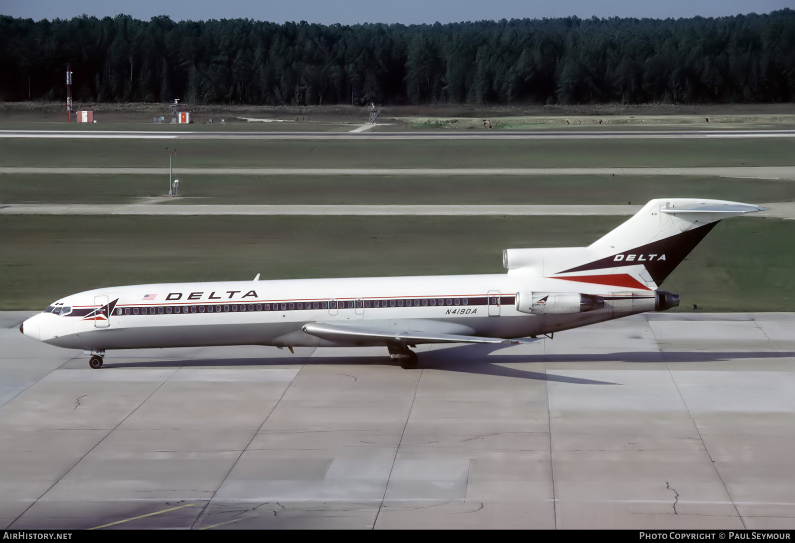 Aircraft Photo of N419DA | Boeing 727-232/Adv | Delta Air Lines | AirHistory.net #768068