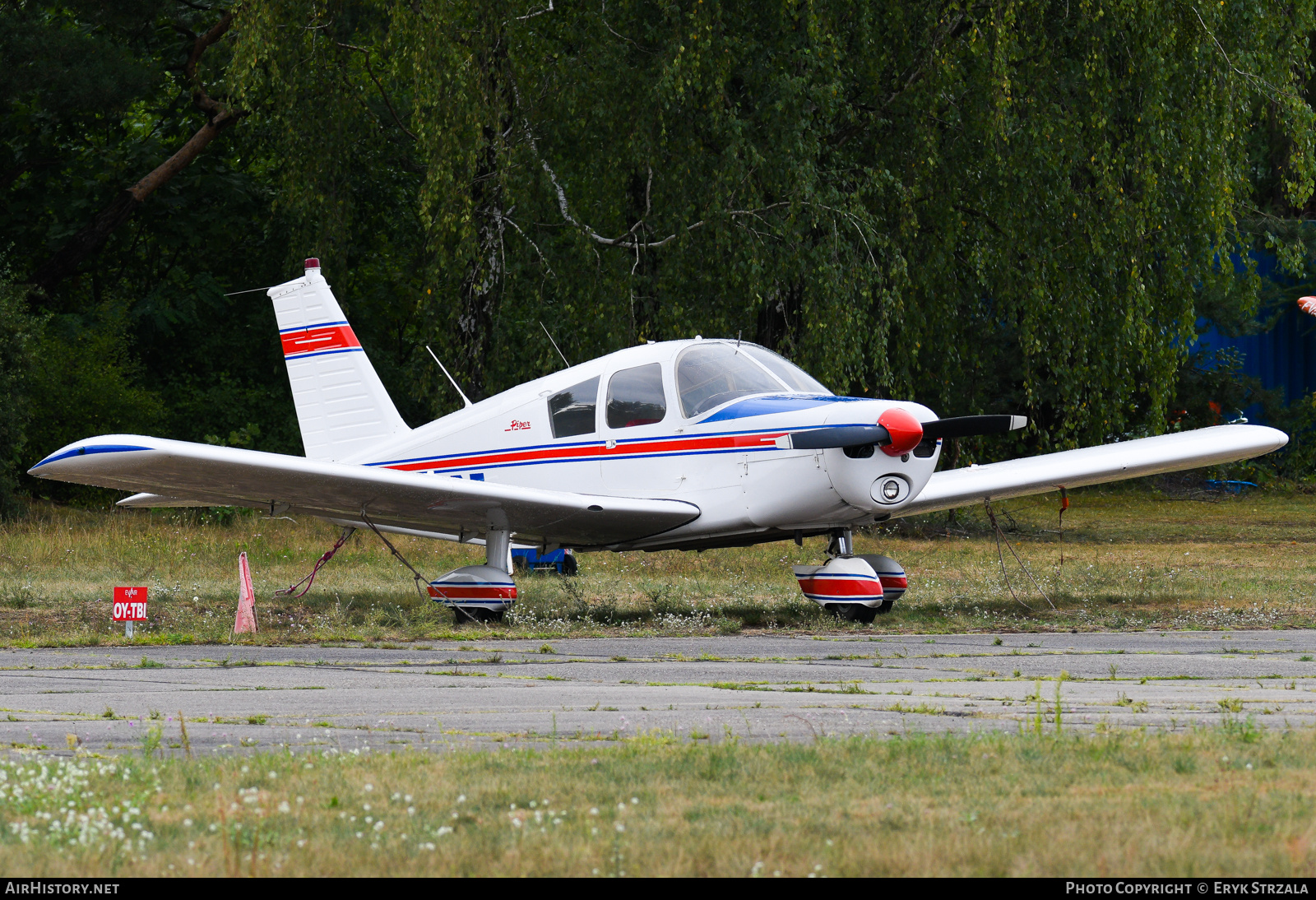Aircraft Photo of OY-DRZ | Piper PA-28-140 Cherokee B | EVAir Organizacja Szkolenia Lotniczego | AirHistory.net #768149