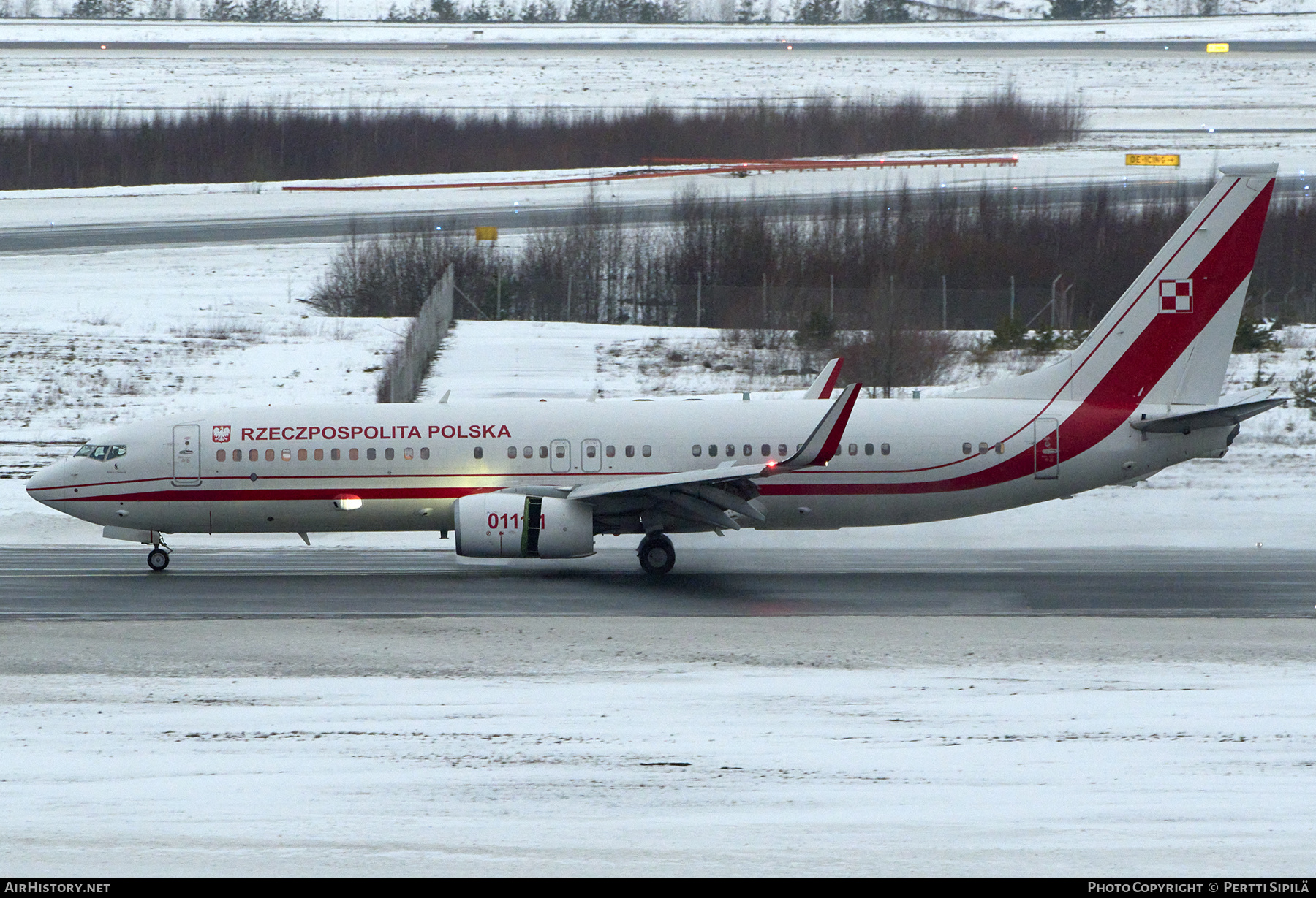Aircraft Photo of 0111 | Boeing 737-800 BBJ2 | Poland - Air Force | AirHistory.net #768270