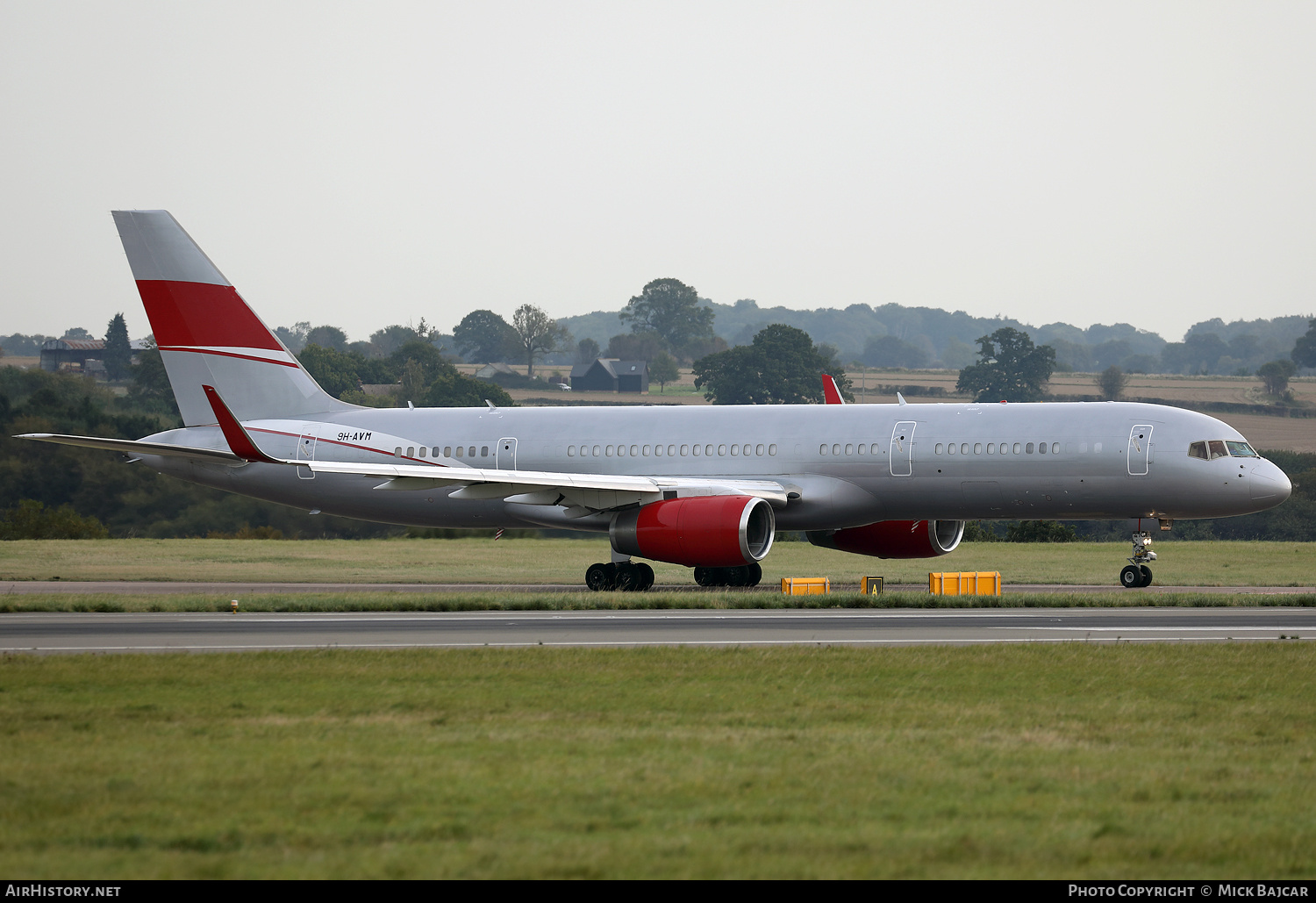 Aircraft Photo of 9H-AVM | Boeing 757-23A | AirHistory.net #768330