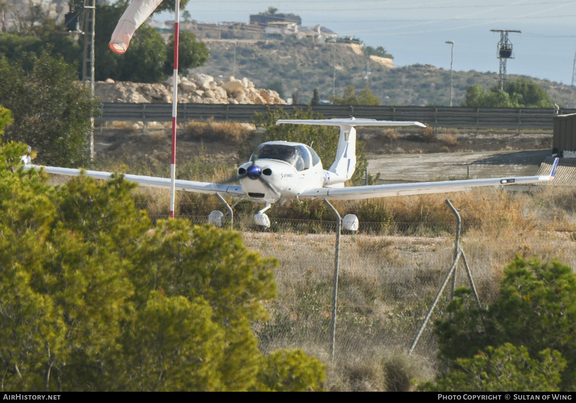 Aircraft Photo of OO-SKB | Diamond DA40 NG Diamond Star | Skywings Flight Training | AirHistory.net #768376