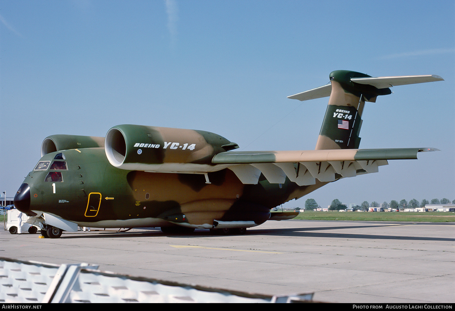 Aircraft Photo of 72-1874 / 01874 | Boeing YC-14A | USA - Air Force | AirHistory.net #768422